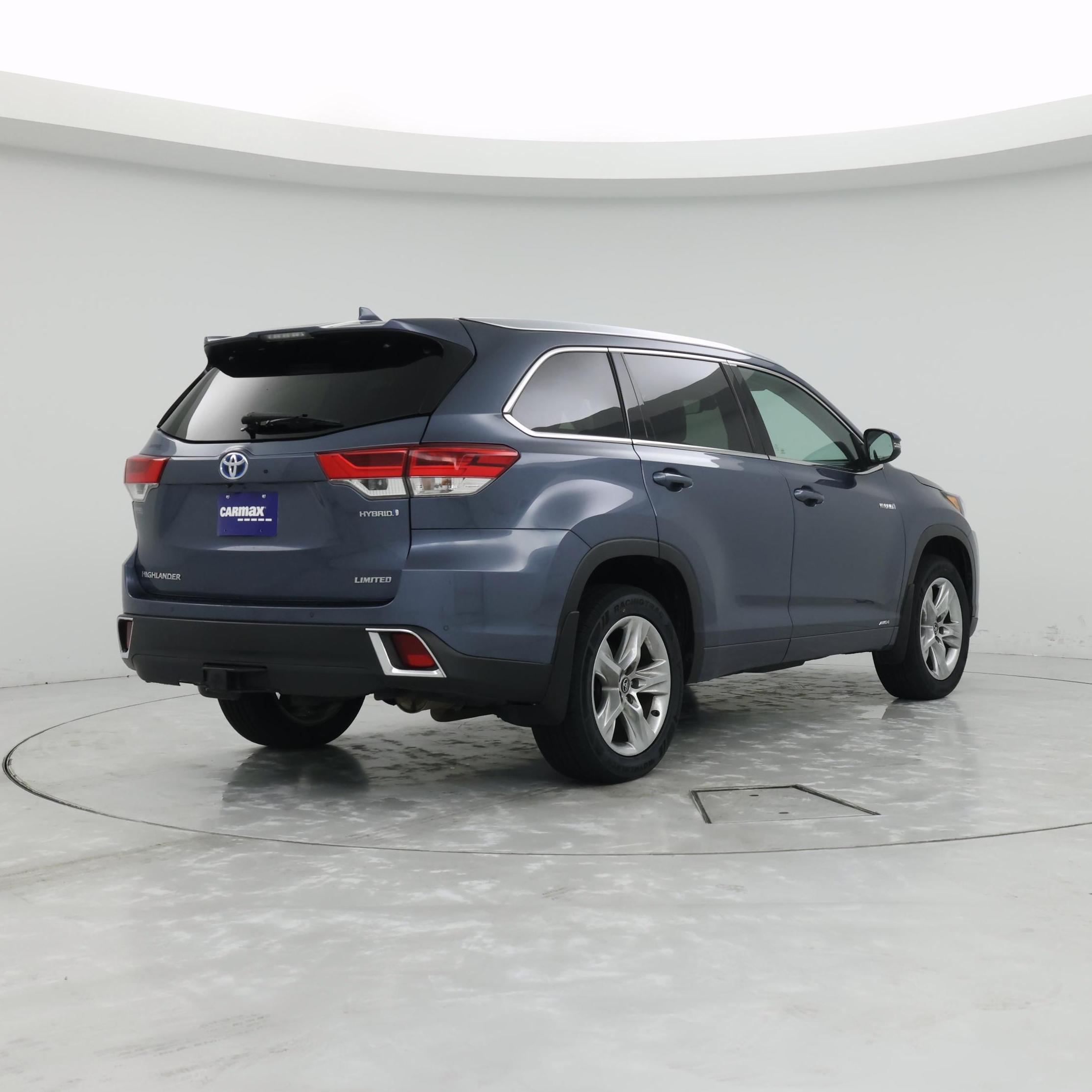 Thumbnail: 2019 Toyota Highlander - 8