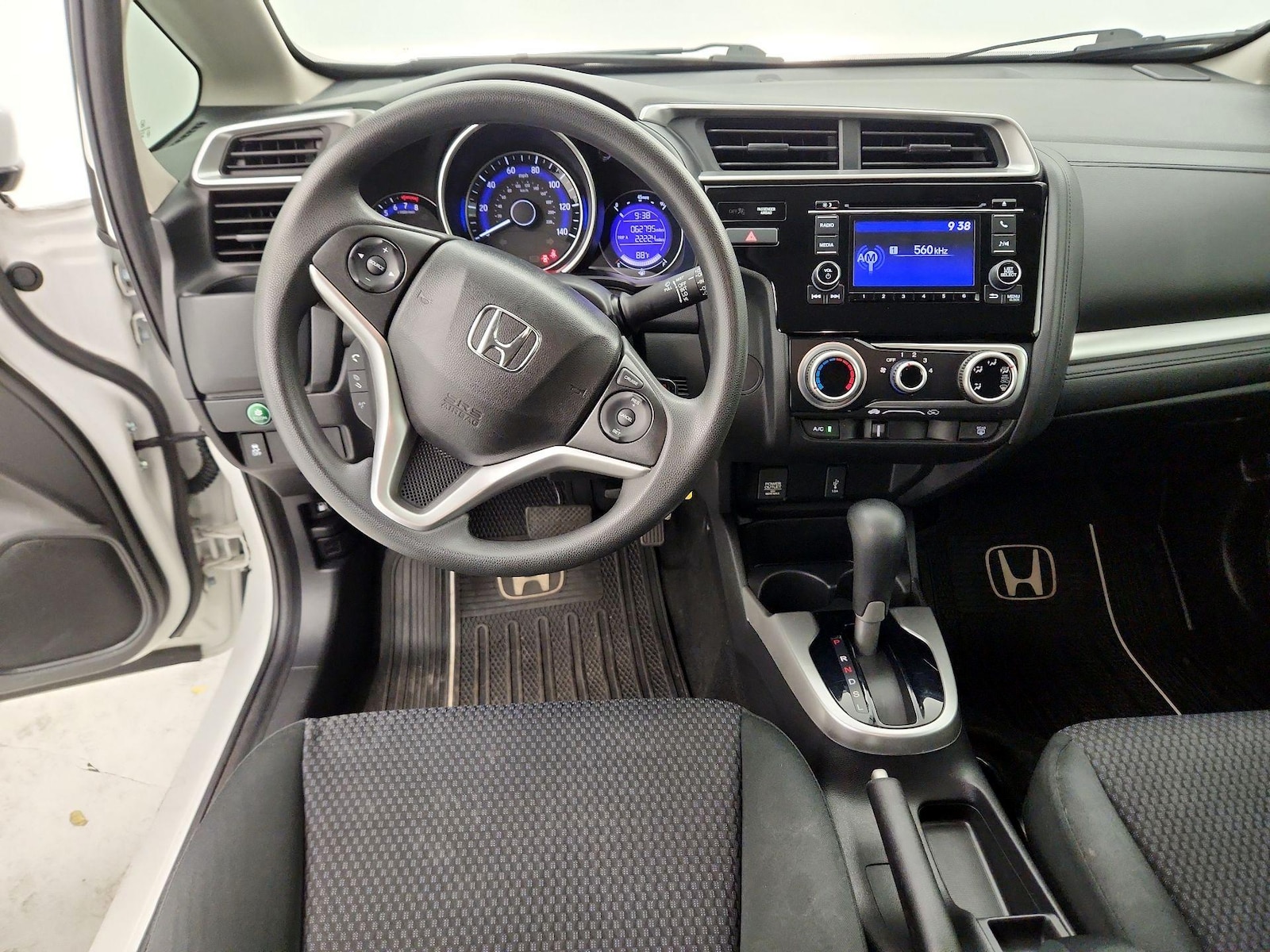 2019 Honda Fit LX - Photo 11