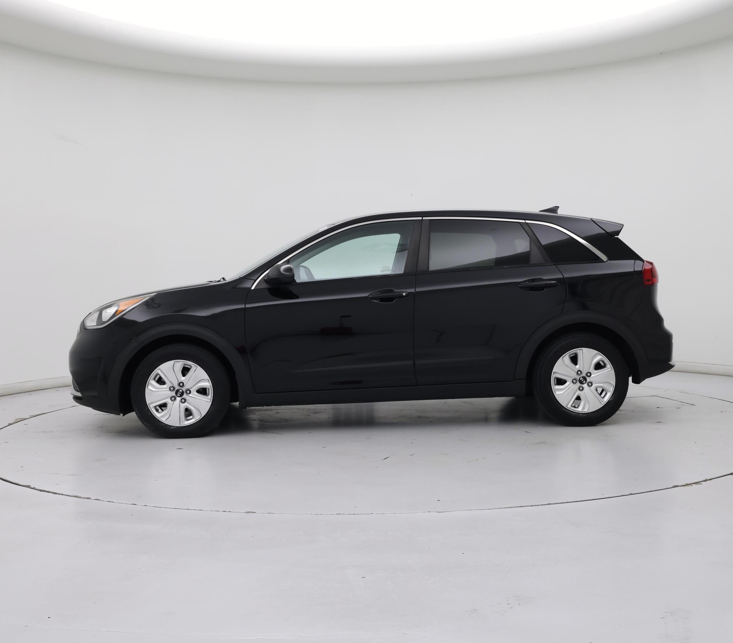 Thumbnail: 2017 Kia Niro - 3