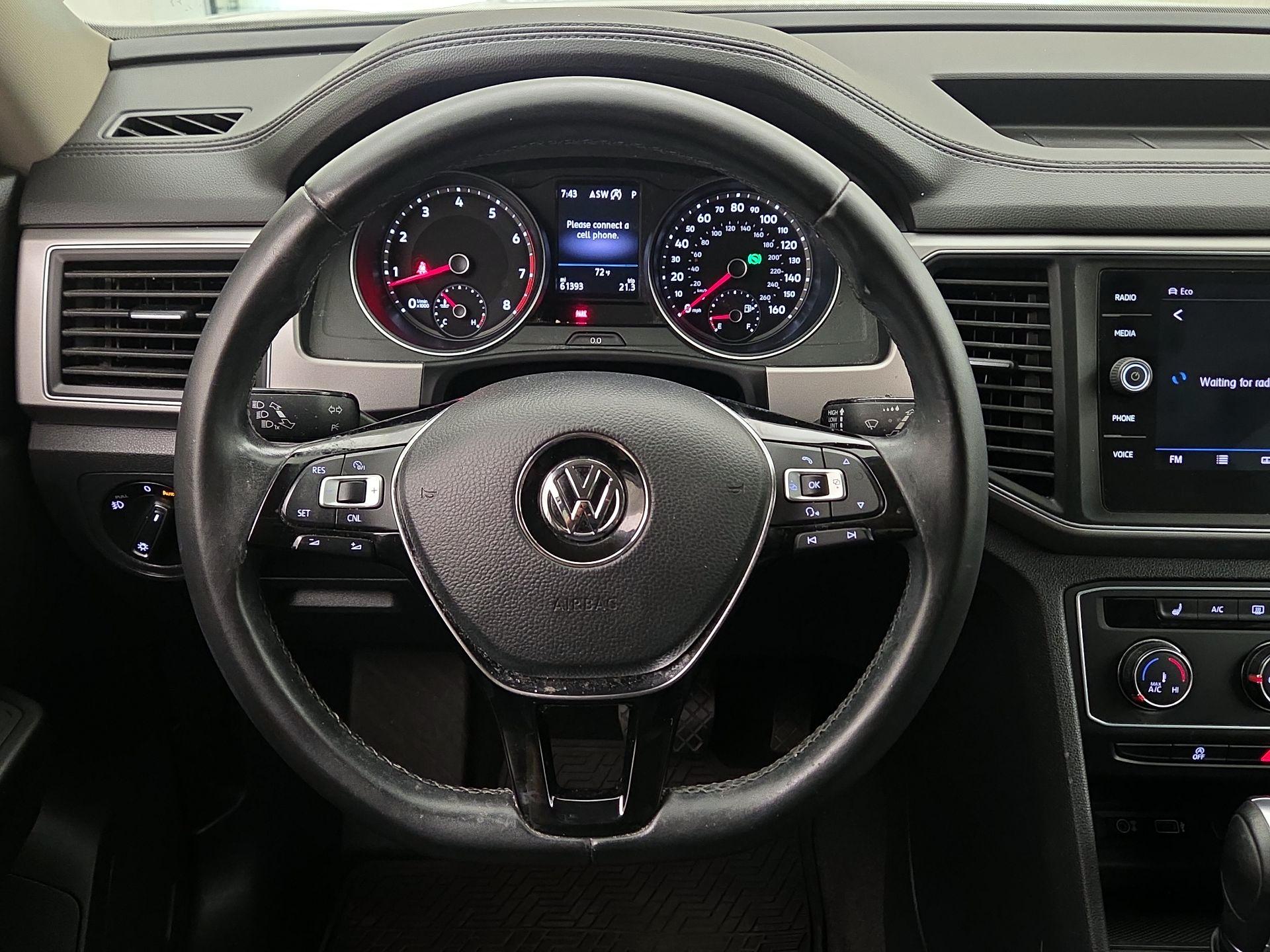 Thumbnail: 2018 Volkswagen Atlas - 10