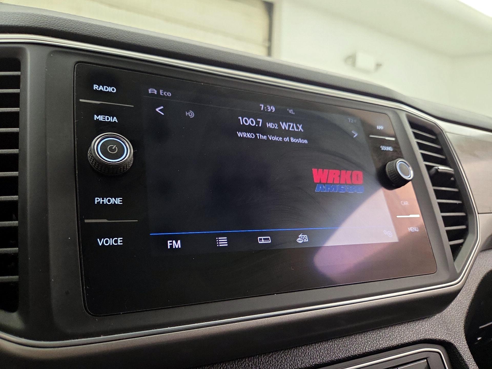 Thumbnail: 2018 Volkswagen Atlas - 15
