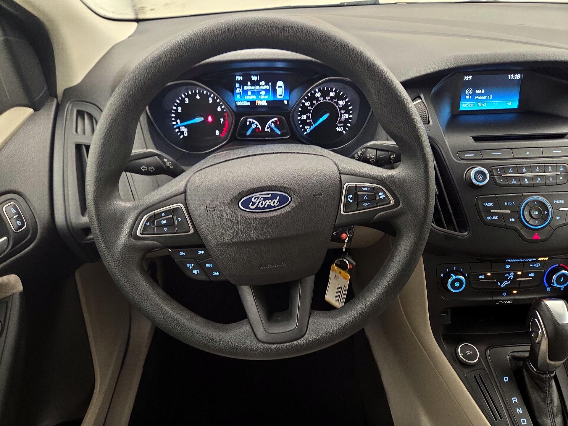 Thumbnail: 2015 Ford Focus - 10