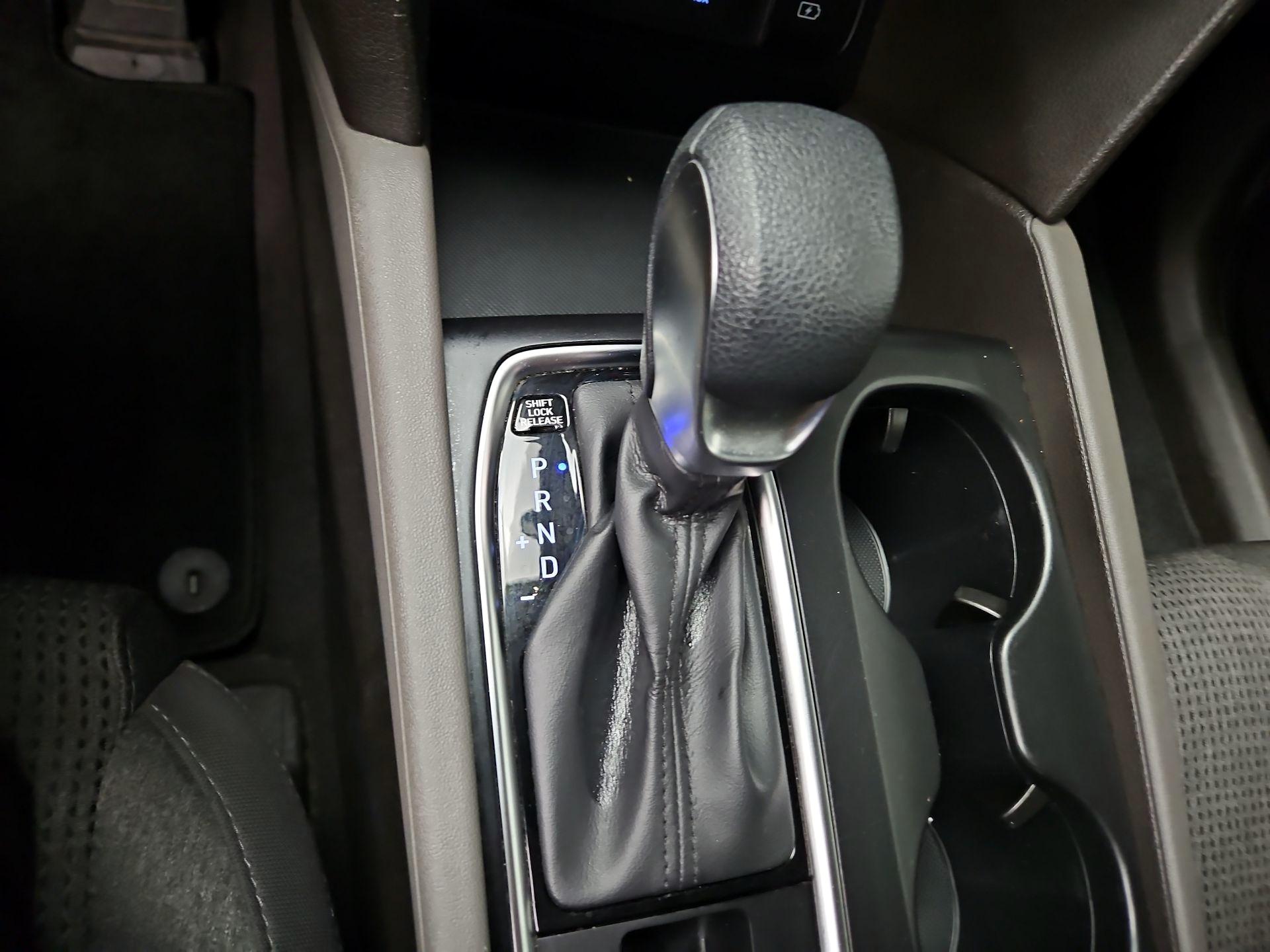 Thumbnail: 2019 Hyundai Santa Fe - 17