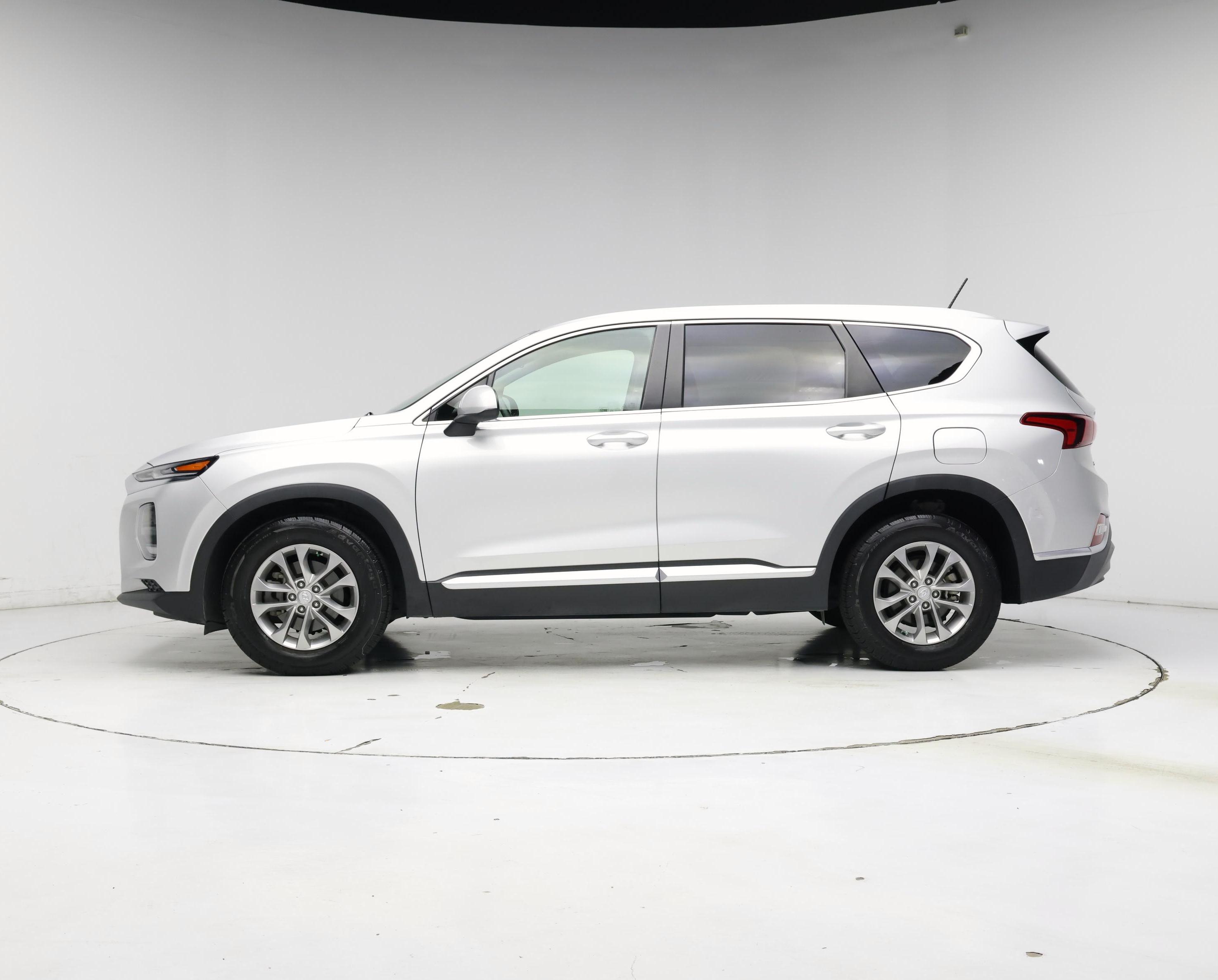 Thumbnail: 2019 Hyundai Santa Fe - 3