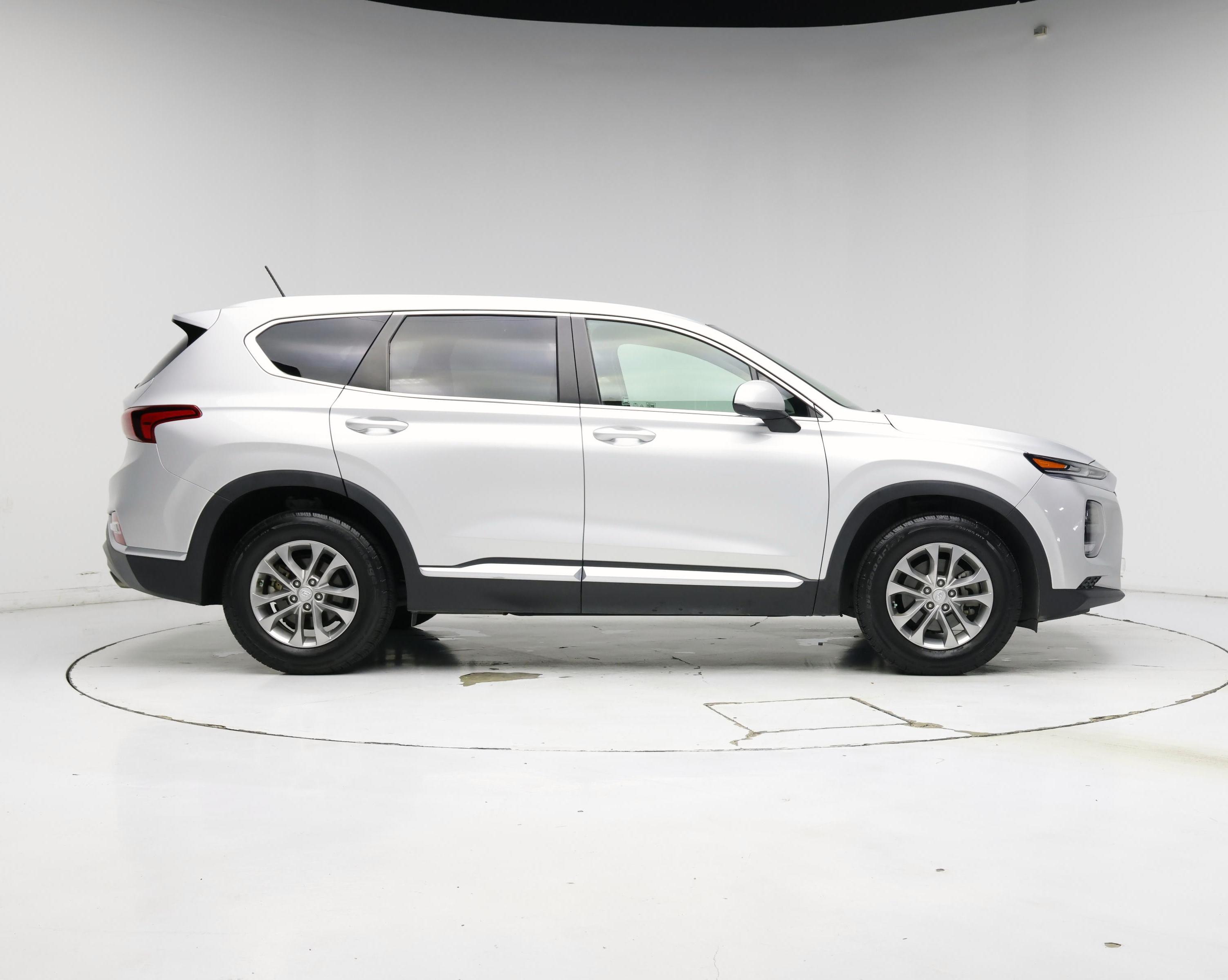 Thumbnail: 2019 Hyundai Santa Fe - 7