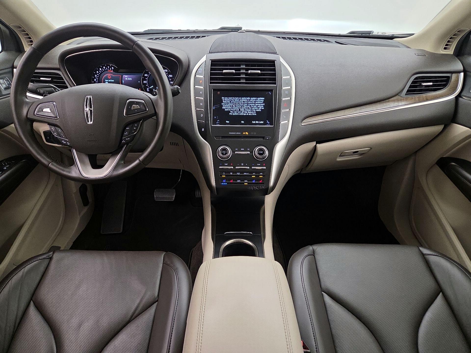 Thumbnail: 2018 Lincoln MKC - 9