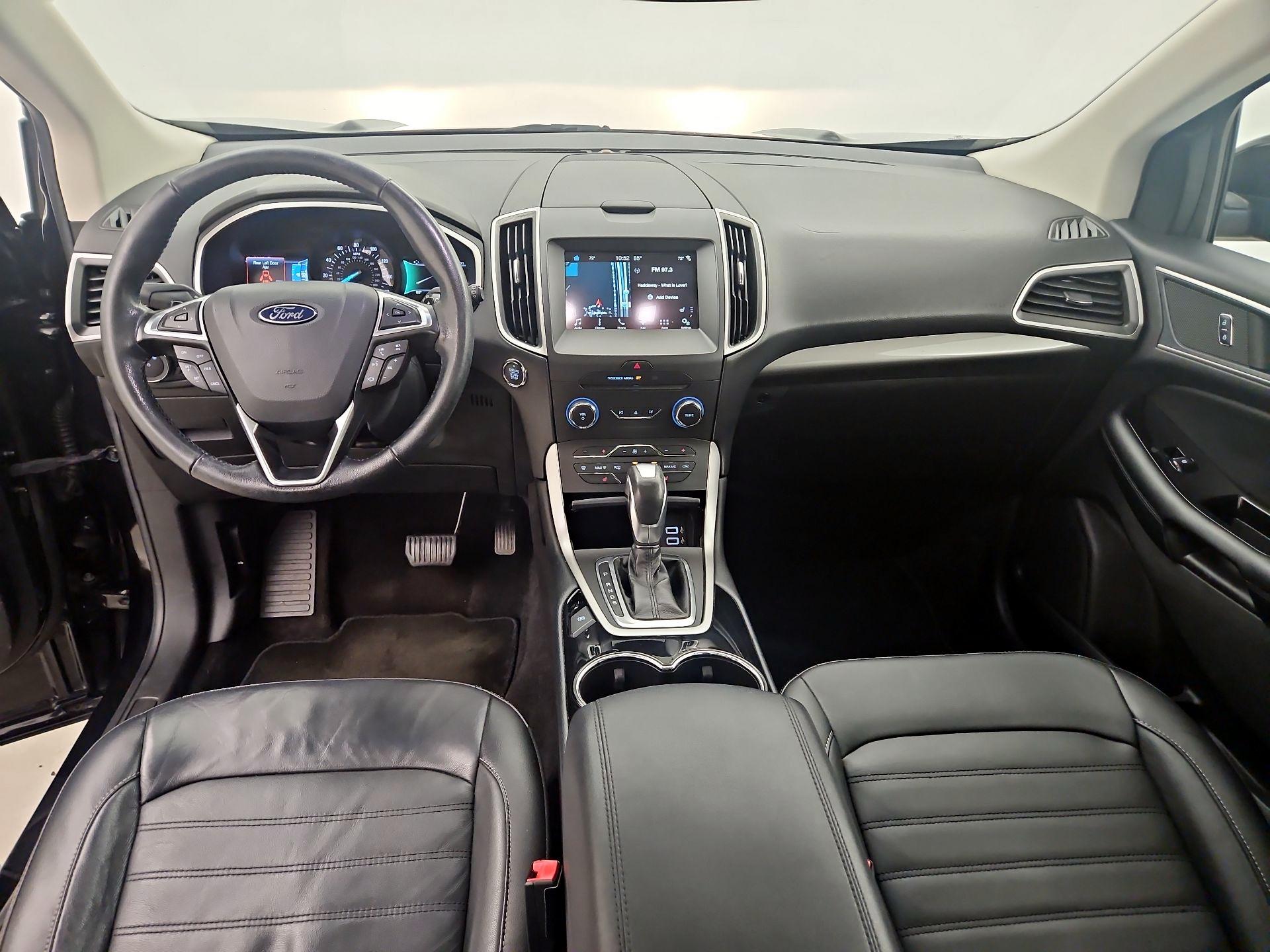 Thumbnail: 2017 Ford Edge - 9
