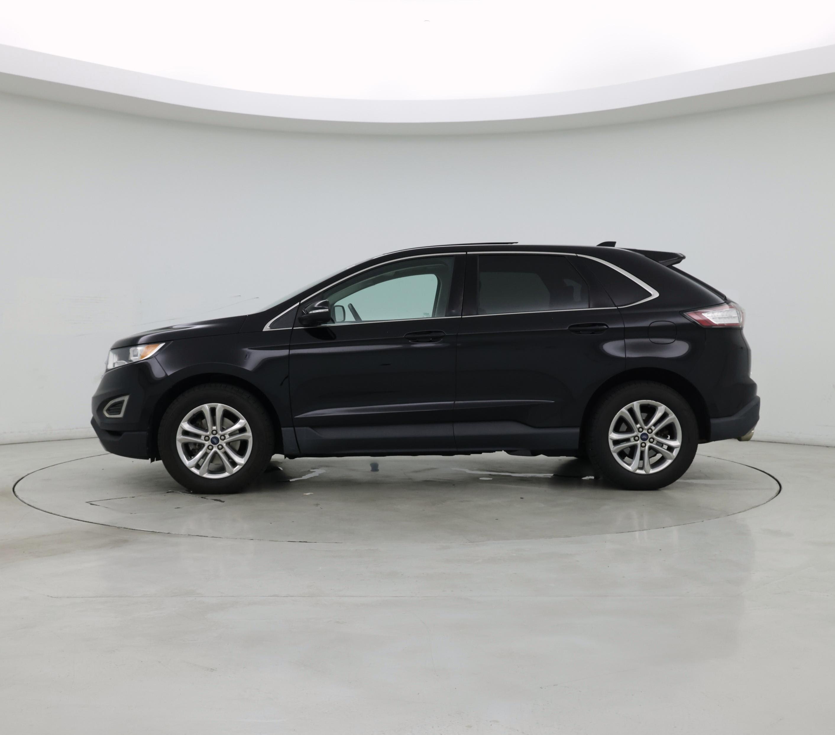 Thumbnail: 2017 Ford Edge - 3