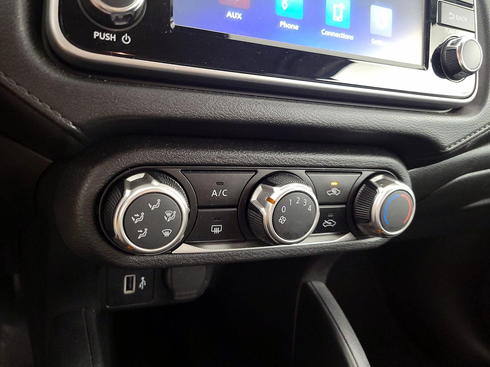 2022 Nissan Versa Sedan S - Photo 17