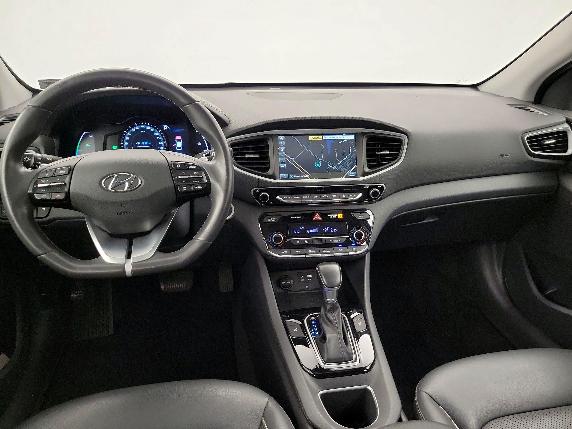 Thumbnail: 2018 Hyundai Ioniq - 9