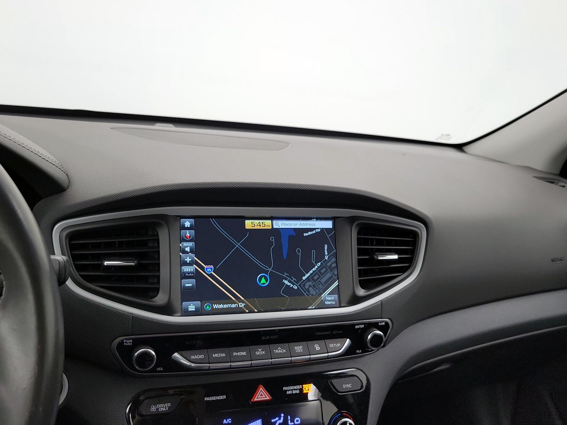 Thumbnail: 2018 Hyundai Ioniq - 14
