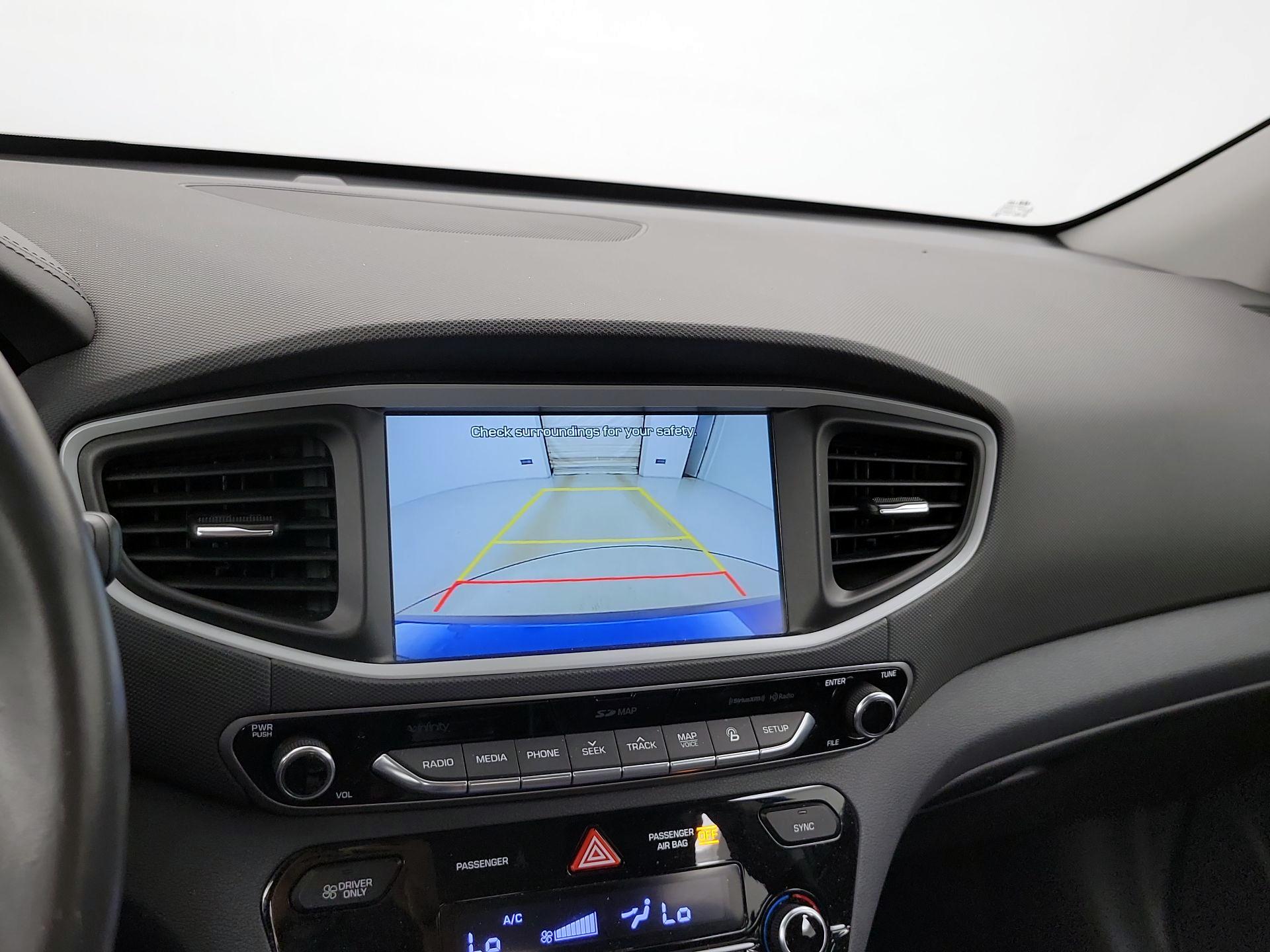 Thumbnail: 2018 Hyundai Ioniq - 15