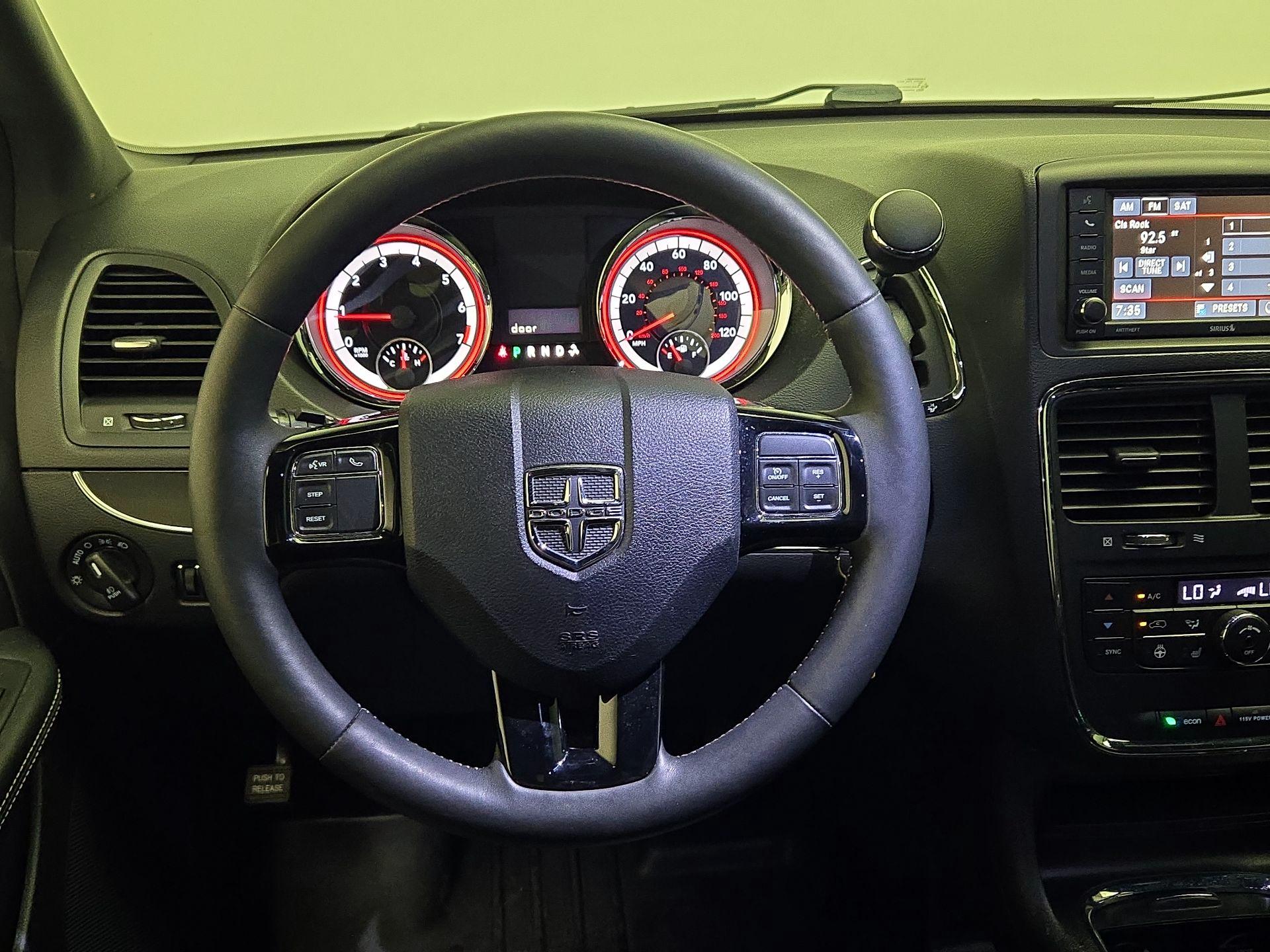 Thumbnail: 2017 Dodge Grand Caravan - 10