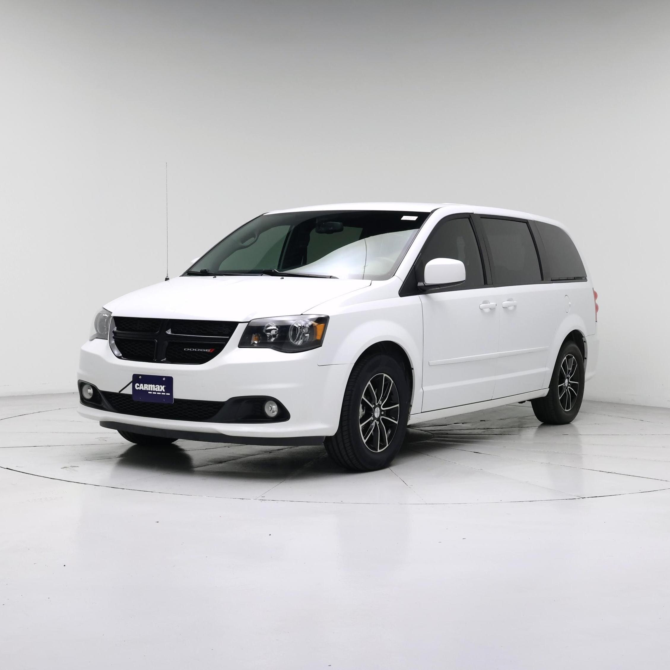 Thumbnail: 2017 Dodge Grand Caravan - 4