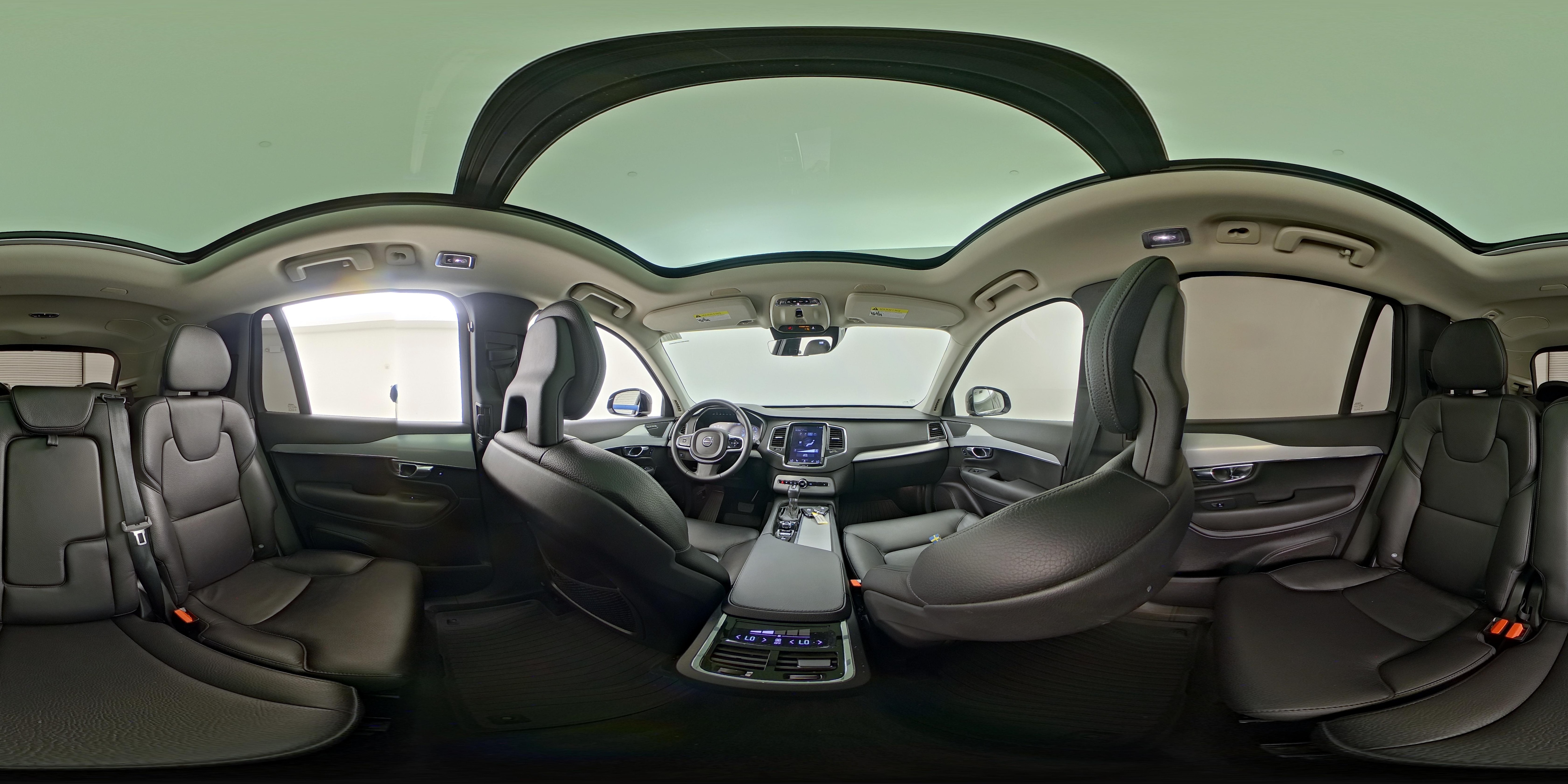 2016 Volvo XC90 Momentum - Photo 28
