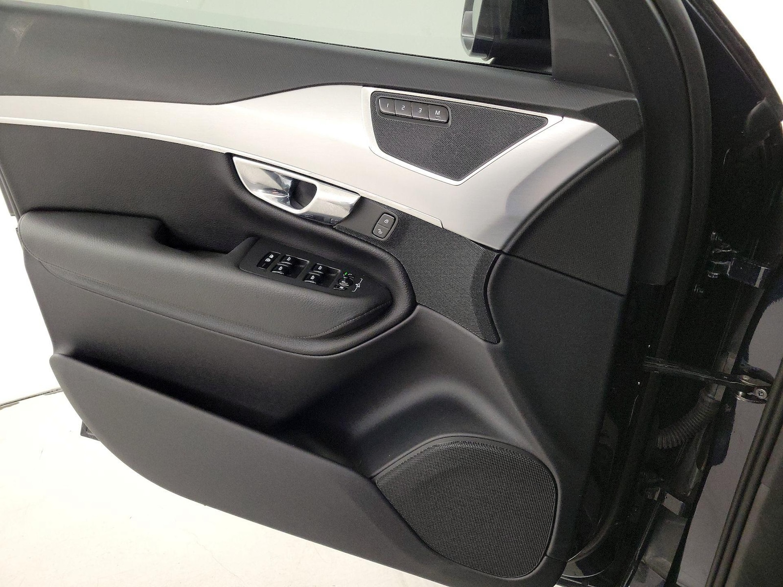 2016 Volvo XC90 Momentum - Photo 13