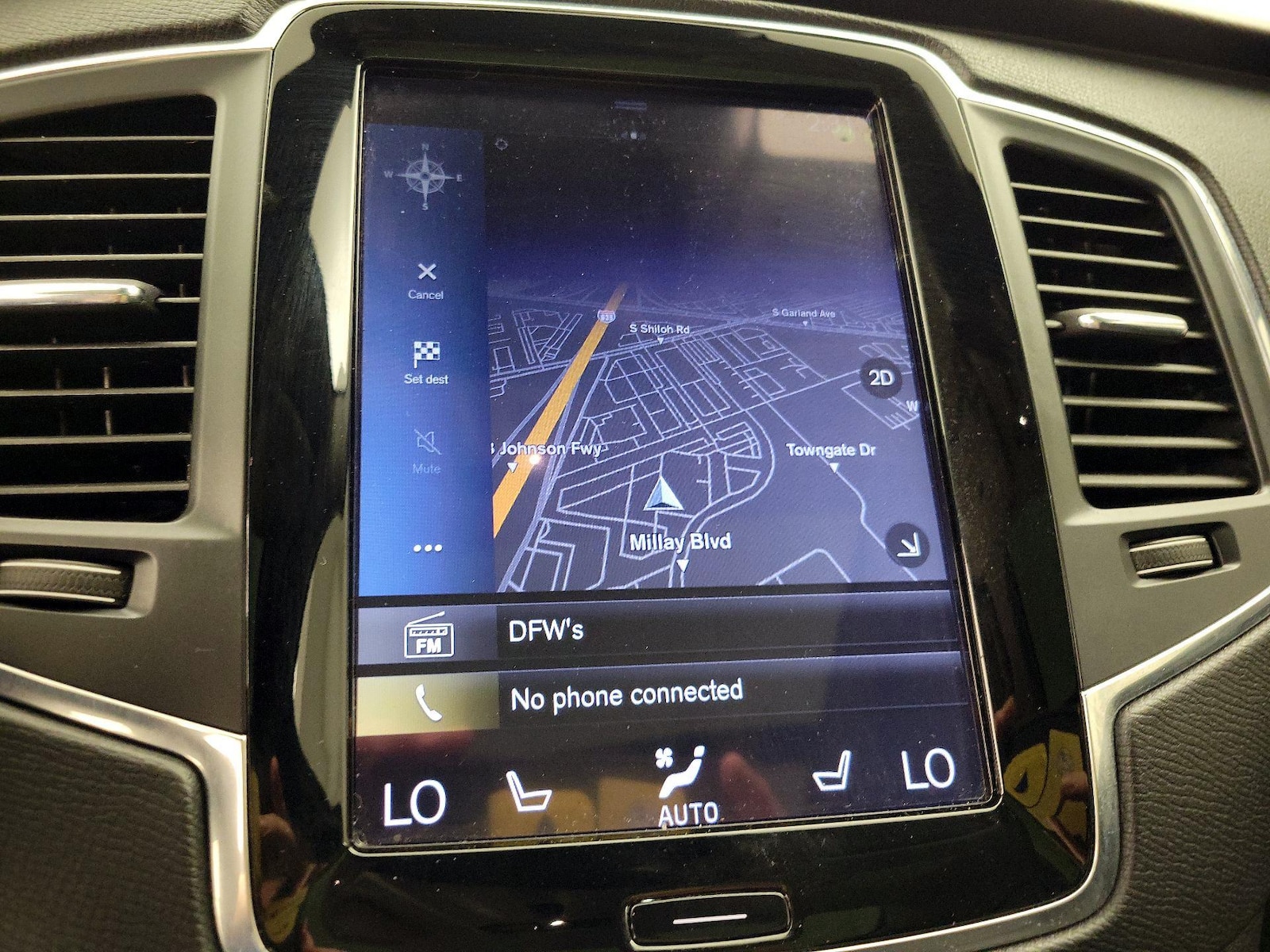 2016 Volvo XC90 Momentum - Photo 15