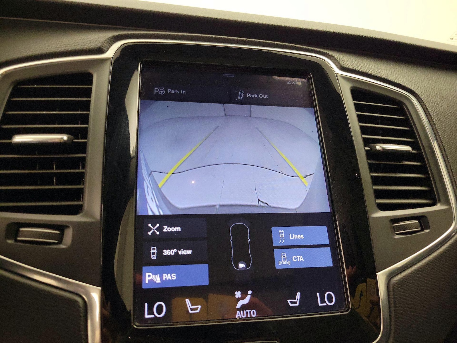 2016 Volvo XC90 Momentum - Photo 16