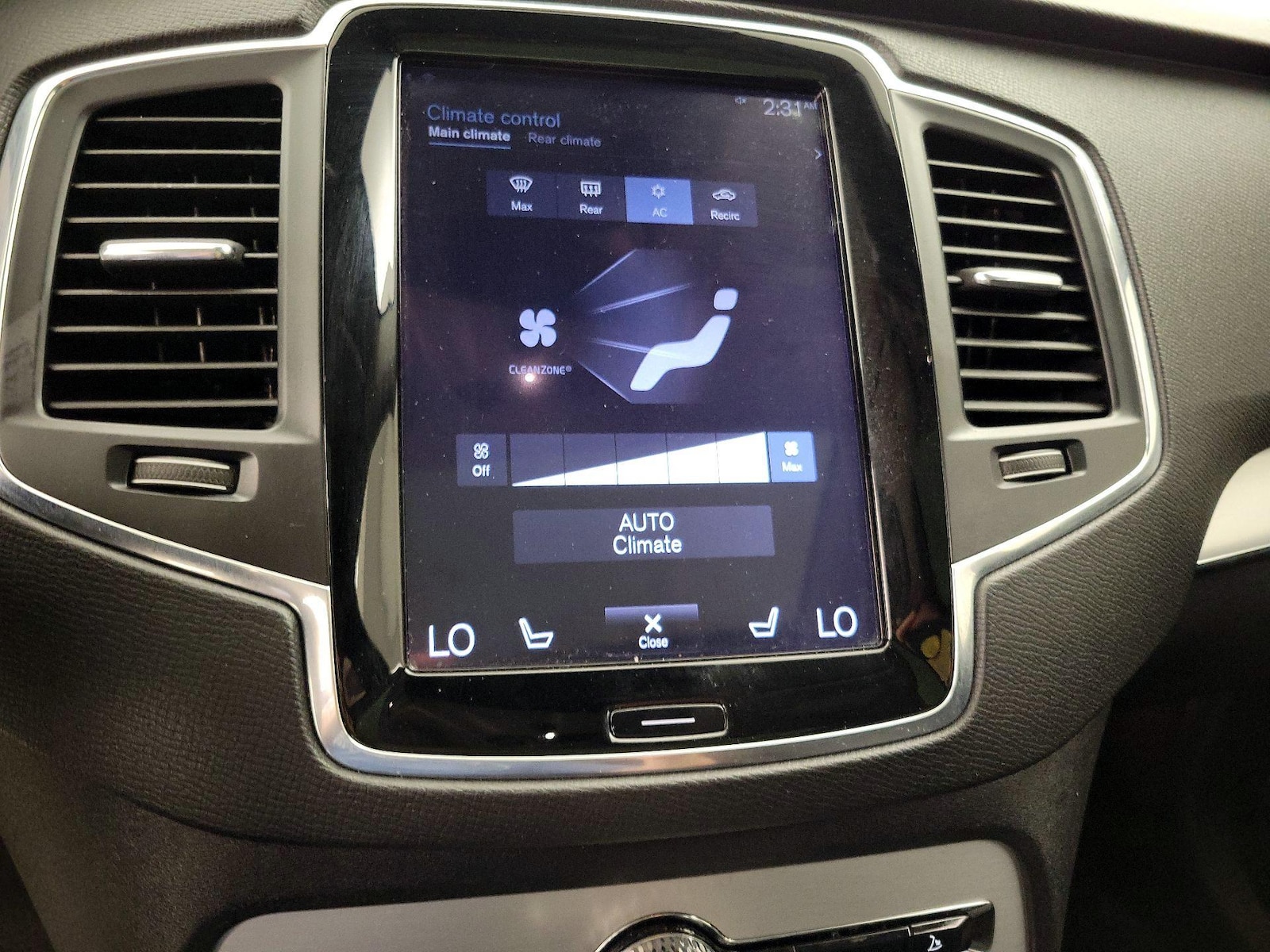 2016 Volvo XC90 Momentum - Photo 18