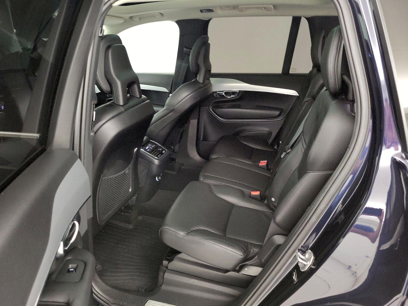 2016 Volvo XC90 Momentum - Photo 22