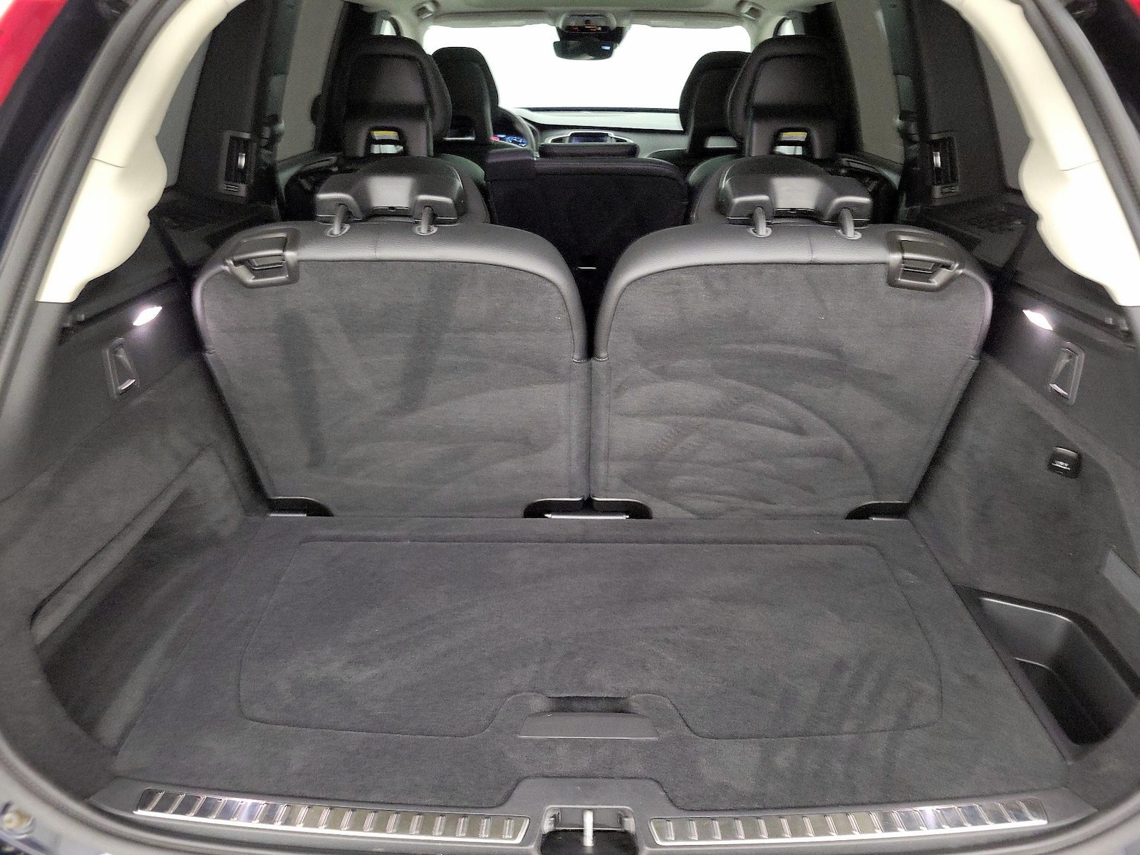 2016 Volvo XC90 Momentum - Photo 24