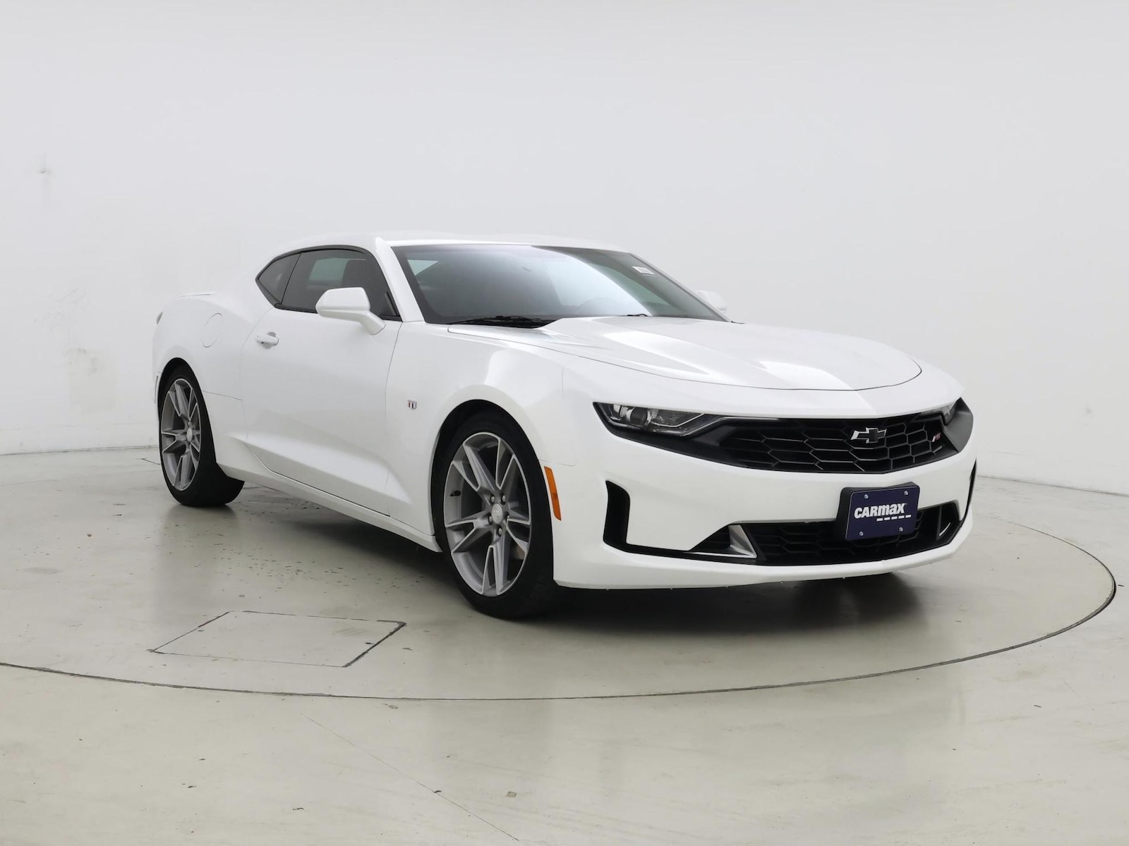 2020 Chevrolet Camaro 2LT - Photo 2