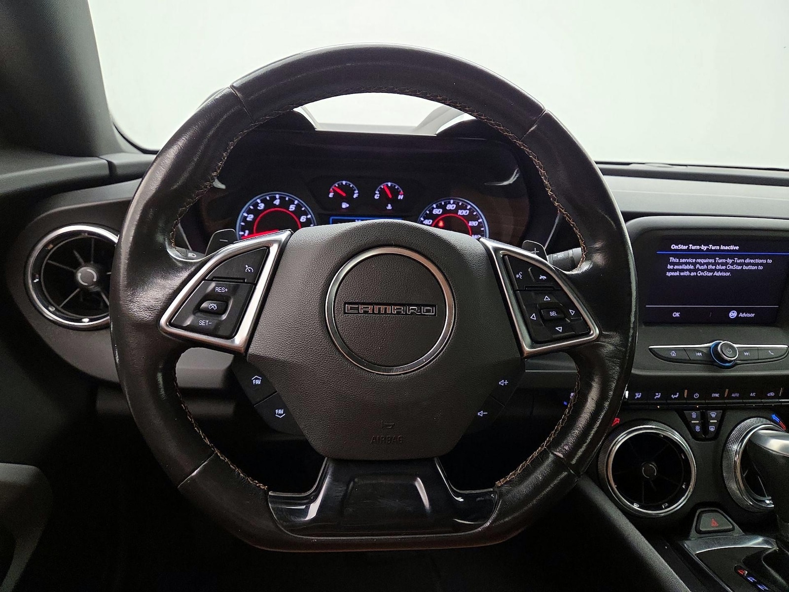 2020 Chevrolet Camaro 2LT - Photo 11