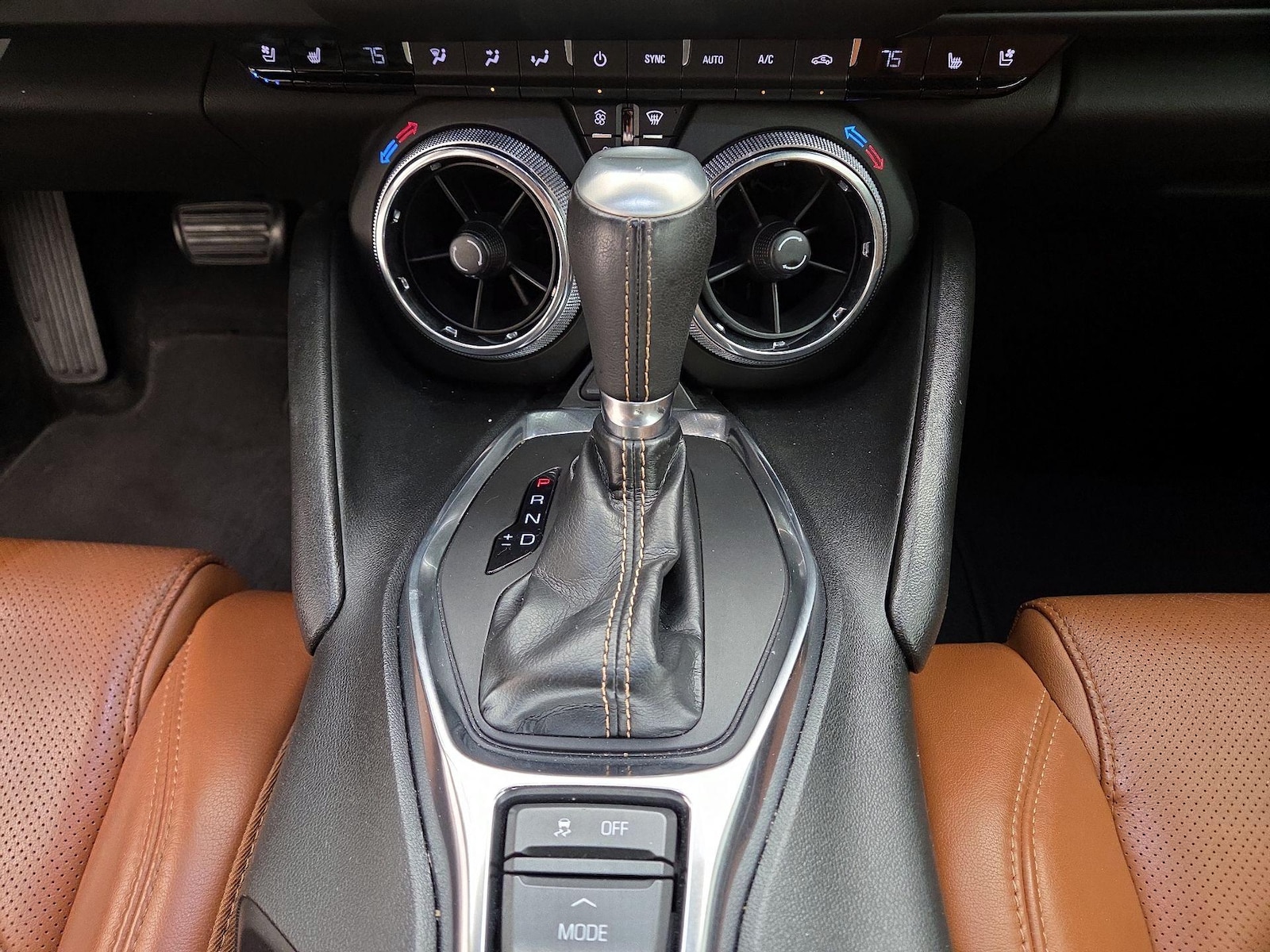 2020 Chevrolet Camaro 2LT - Photo 17