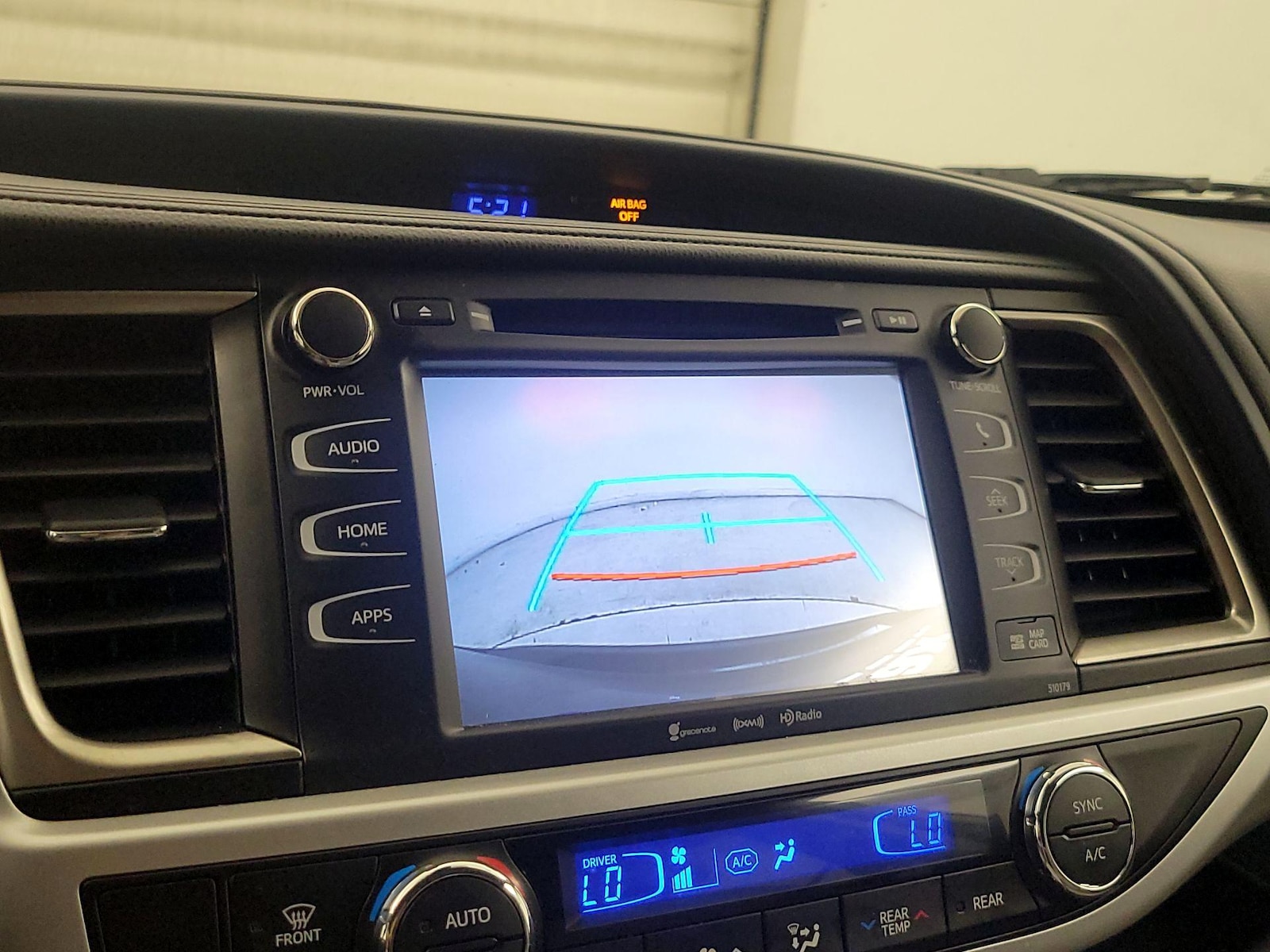 2017 Toyota Highlander XLE - Photo 15