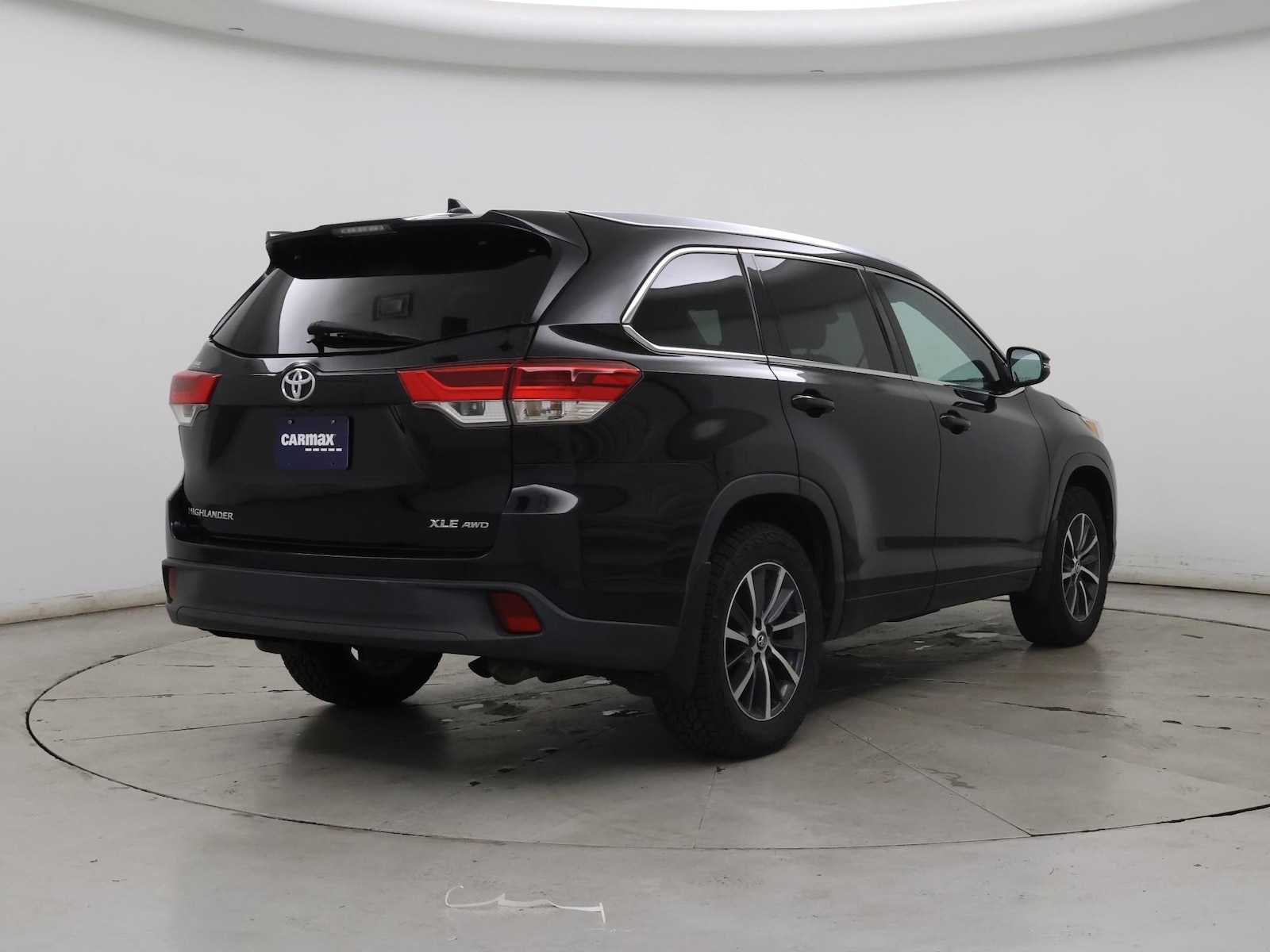 2017 Toyota Highlander XLE - Photo 9