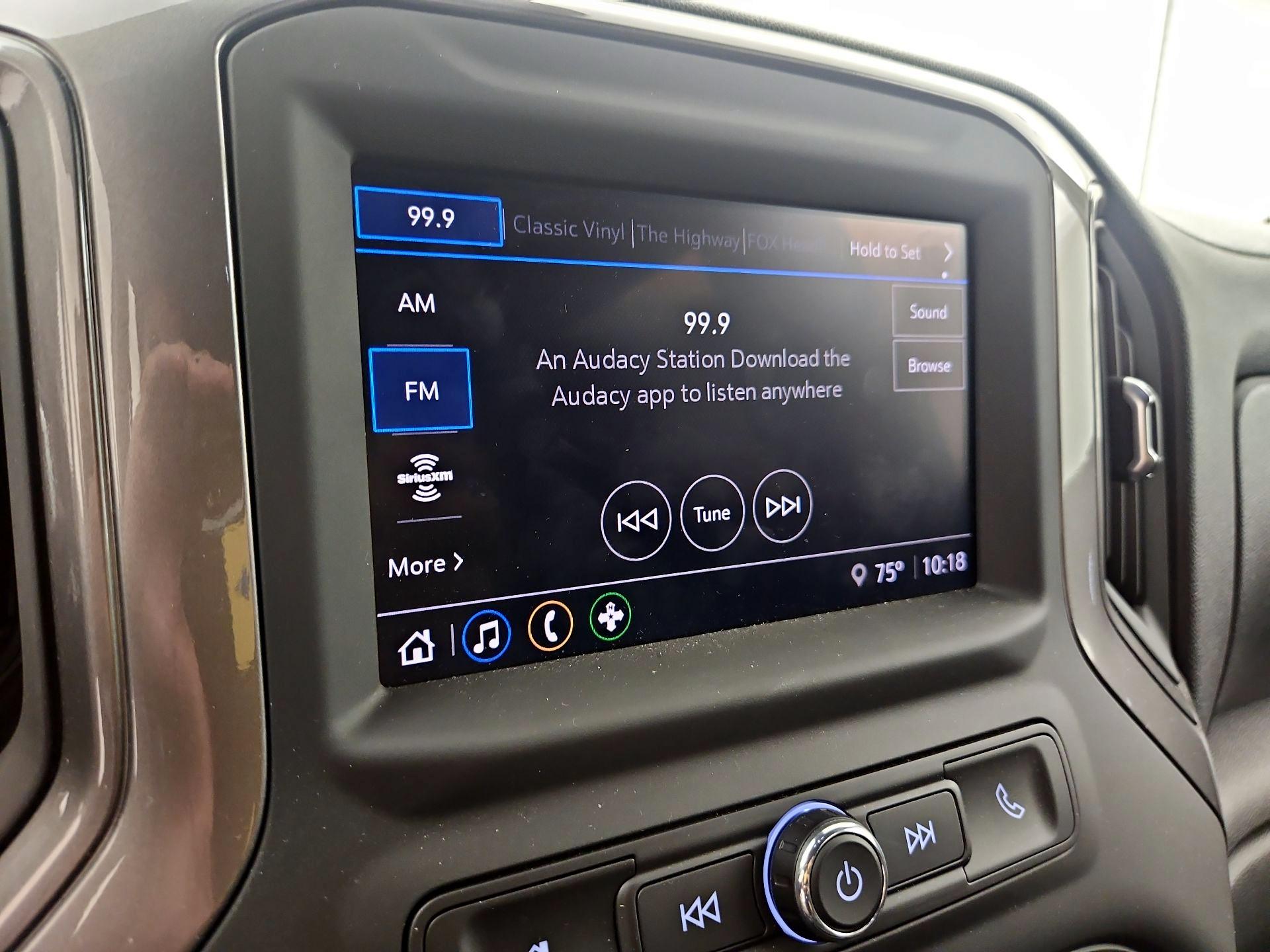 Thumbnail: 2025 Chevrolet Silverado 1500 - 15