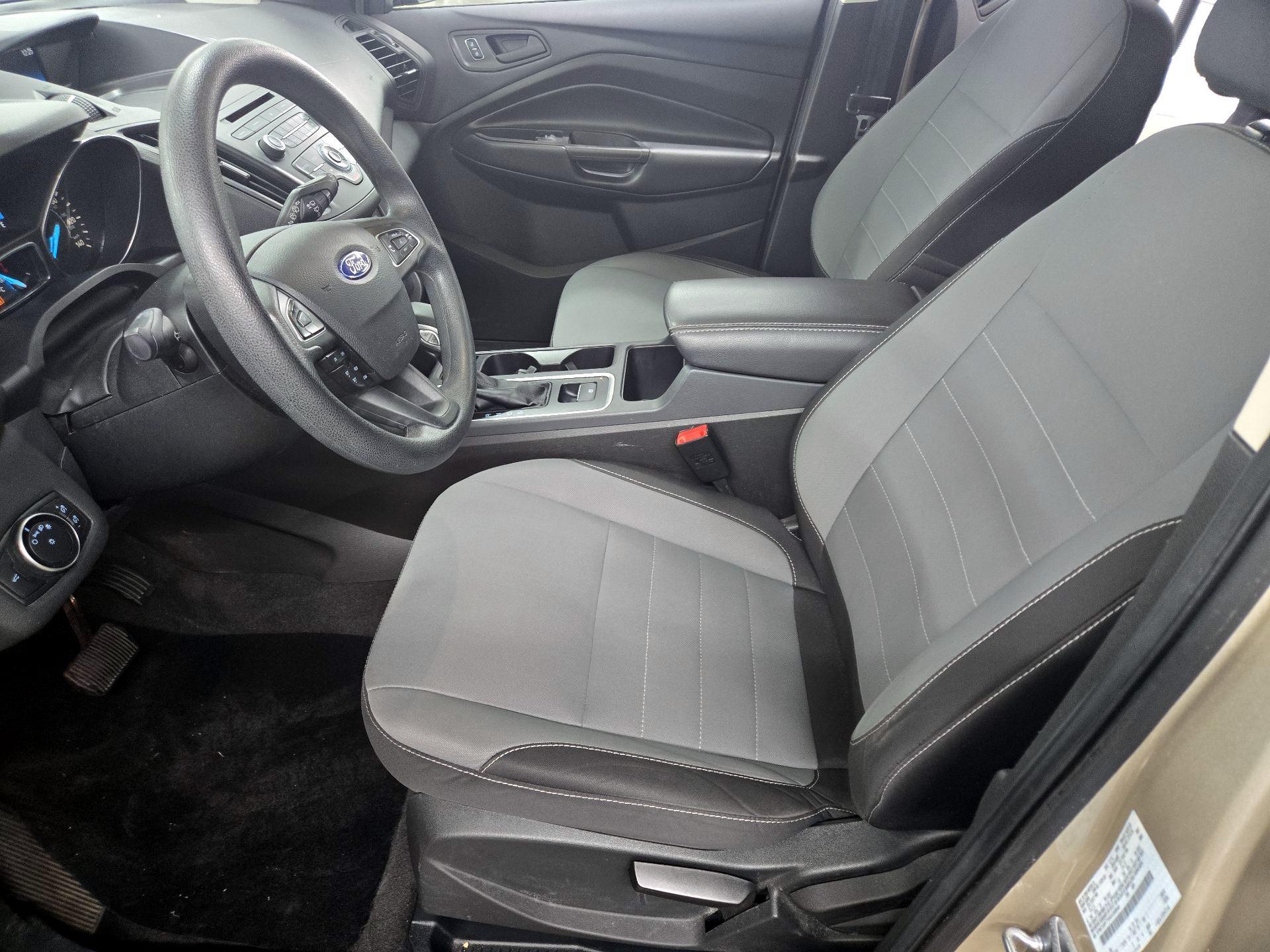 Thumbnail: 2017 Ford Escape - 11