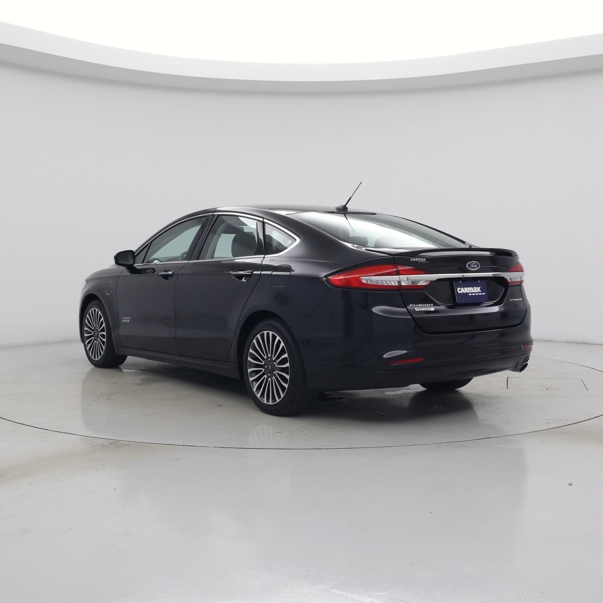 Thumbnail: 2017 Ford Fusion - 2