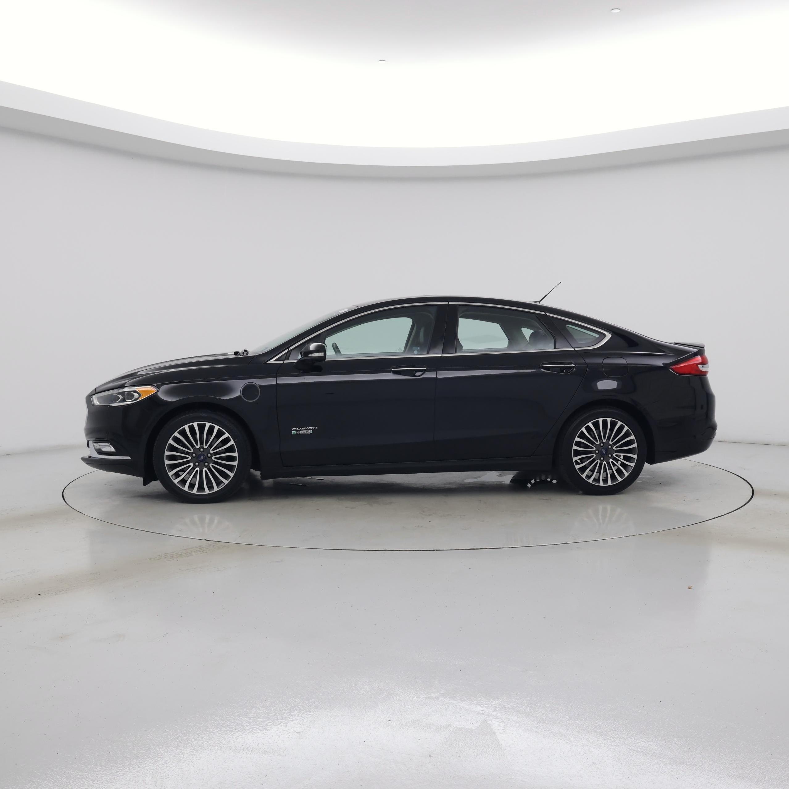 Thumbnail: 2017 Ford Fusion - 3