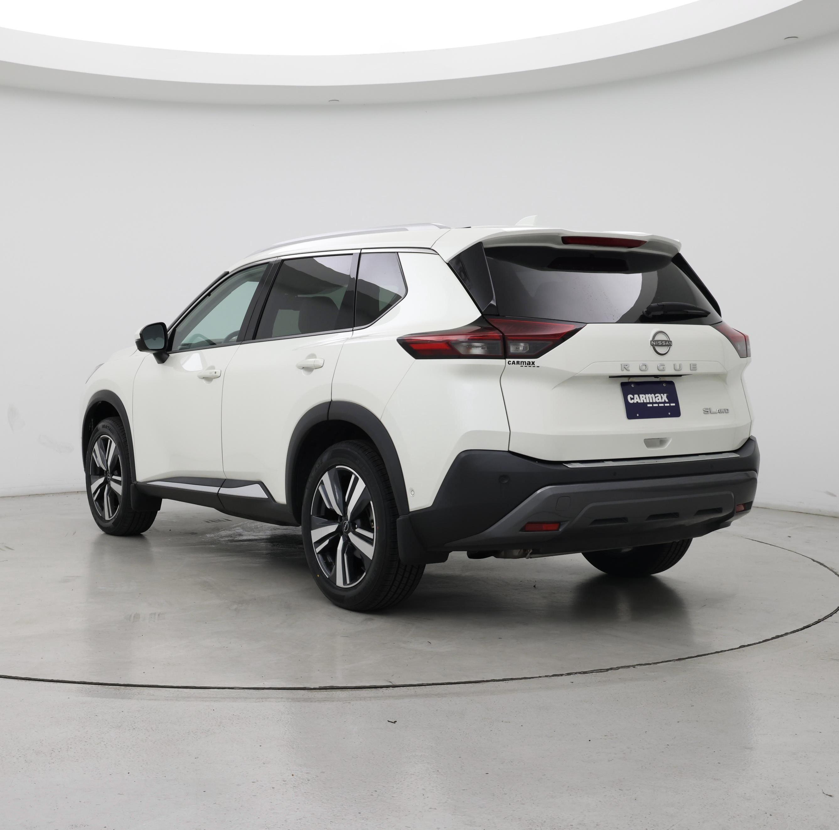 Thumbnail: 2023 Nissan Rogue - 2