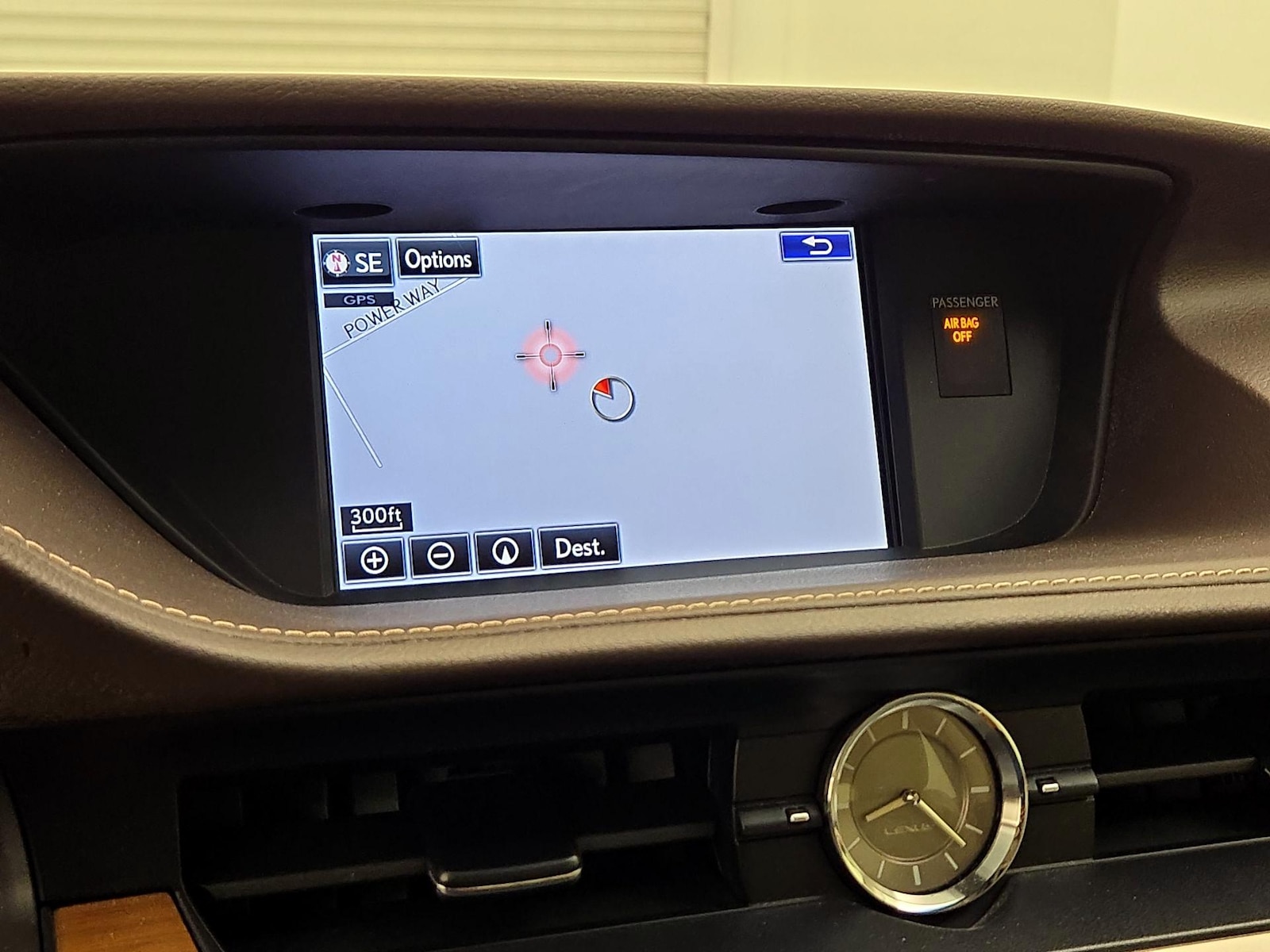 2016 Lexus ES 350 - Photo 15