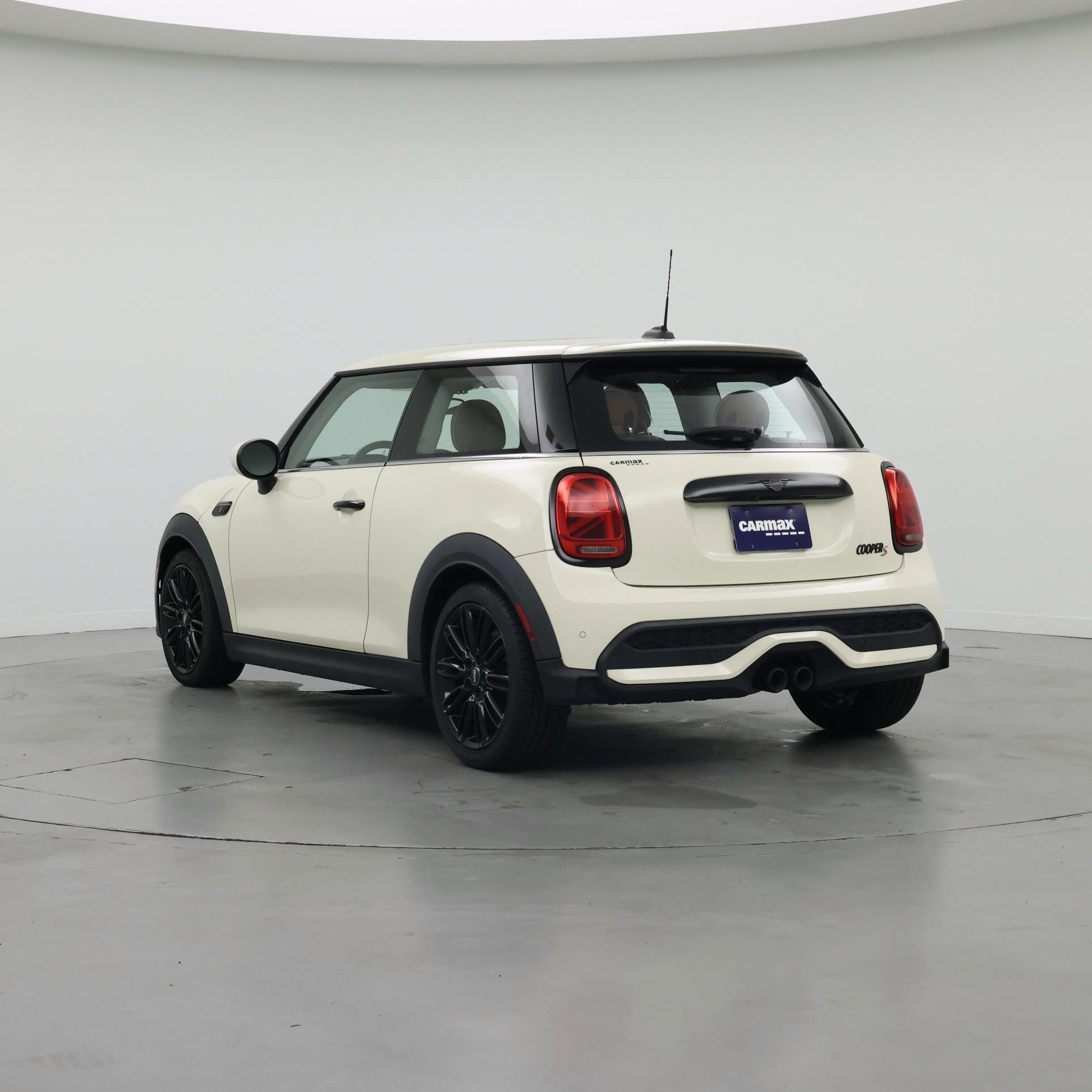Thumbnail: 2023 MINI Cooper Hardtop - 2