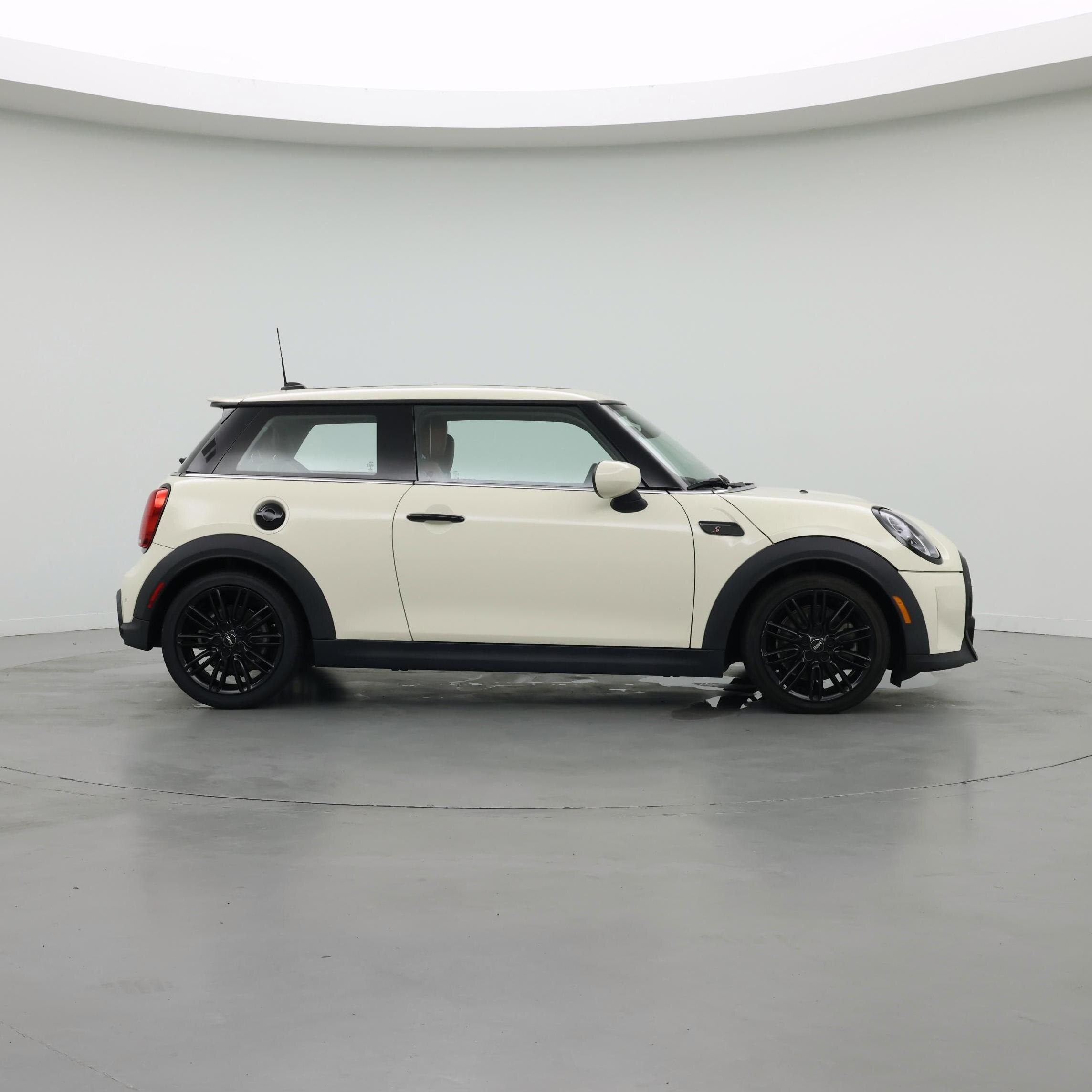 Thumbnail: 2023 MINI Cooper Hardtop - 7