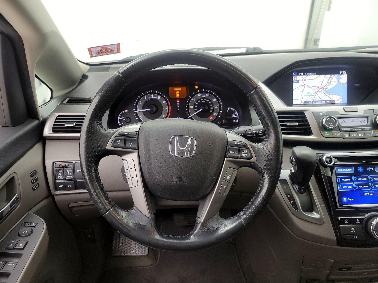 2016 Honda Odyssey Touring - Photo 11