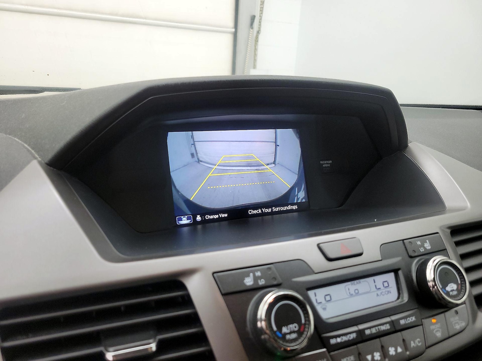 2016 Honda Odyssey Touring - Photo 16