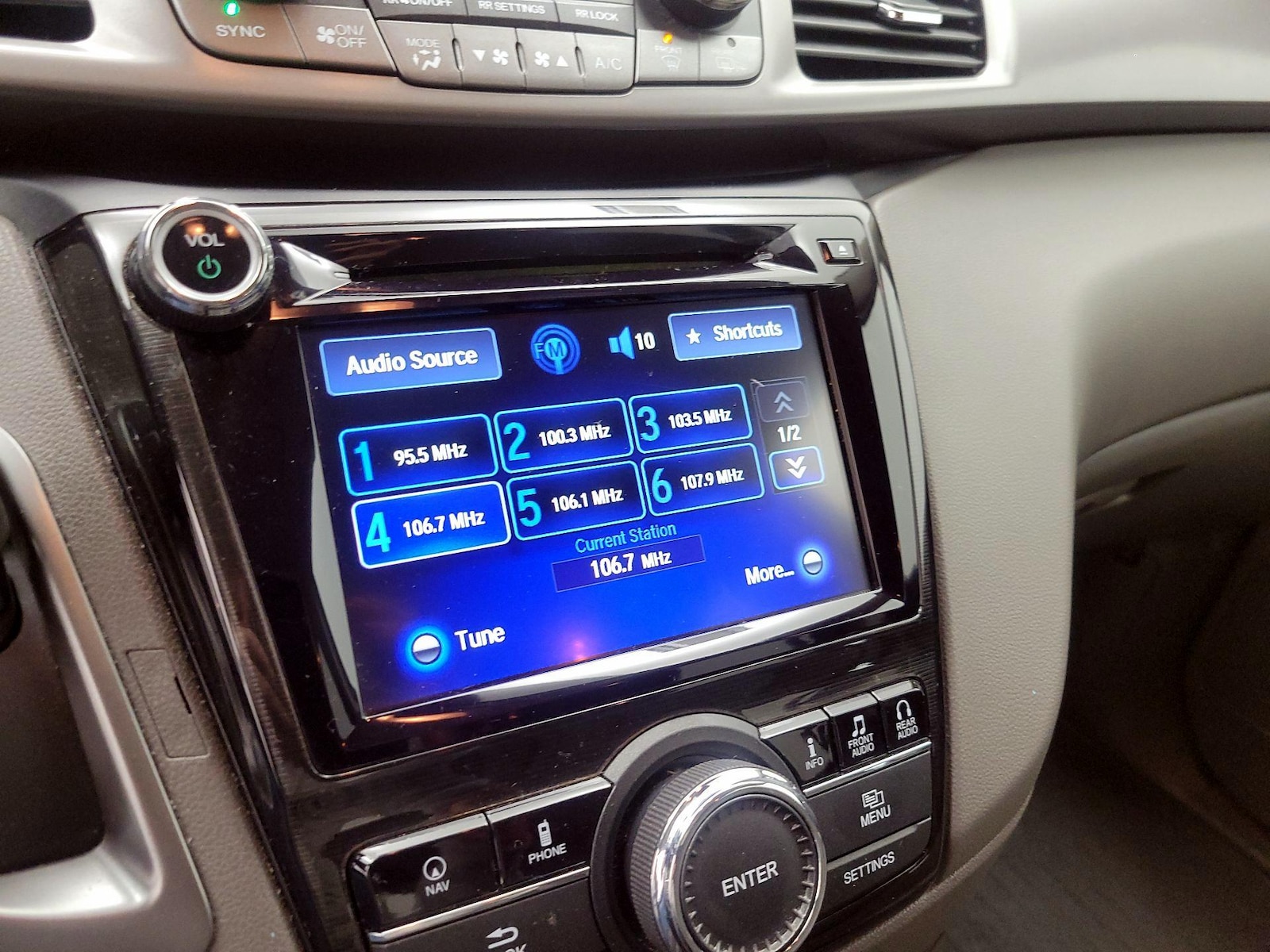 2016 Honda Odyssey Touring - Photo 17