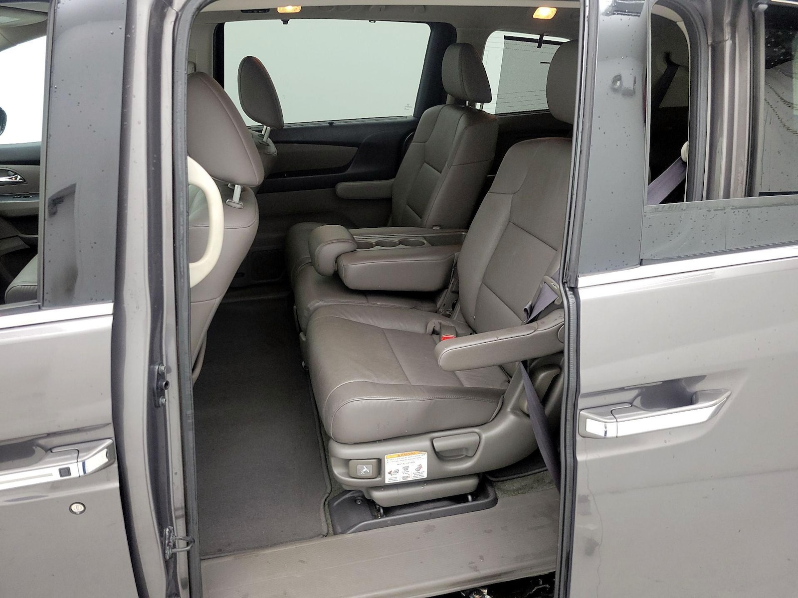 2016 Honda Odyssey Touring - Photo 22