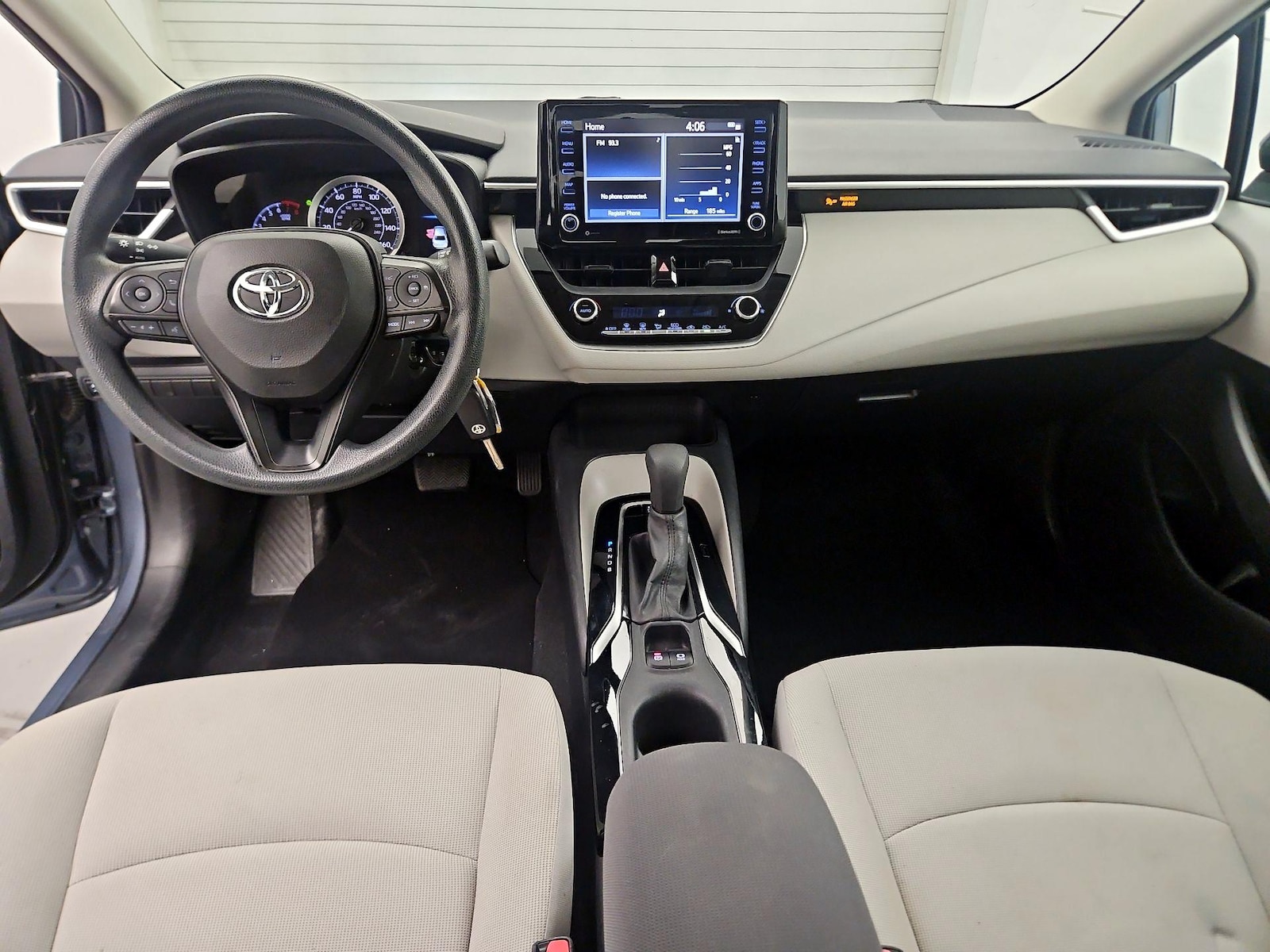 2022 Toyota Corolla LE - Photo 10