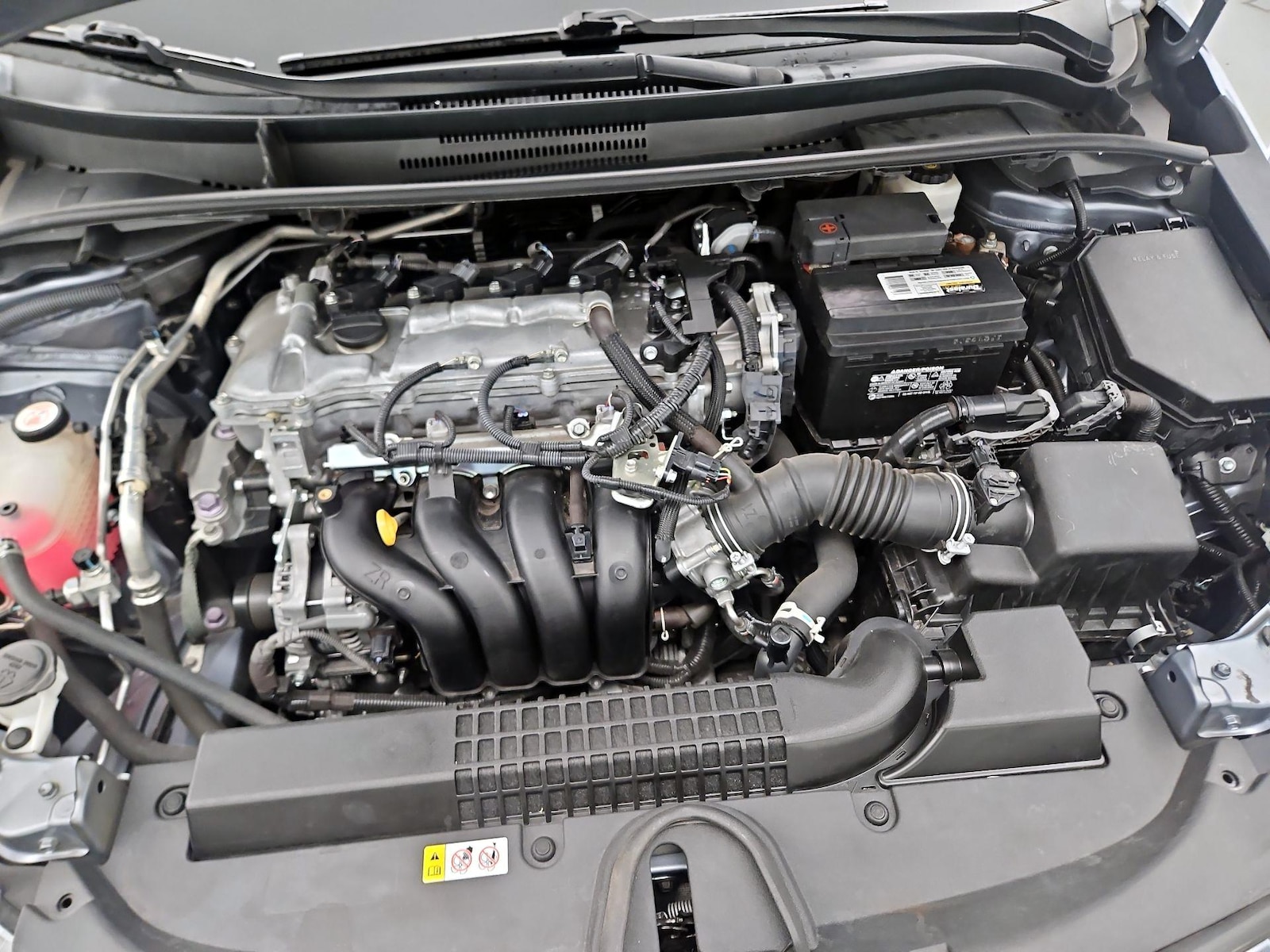2022 Toyota Corolla LE - Photo 21