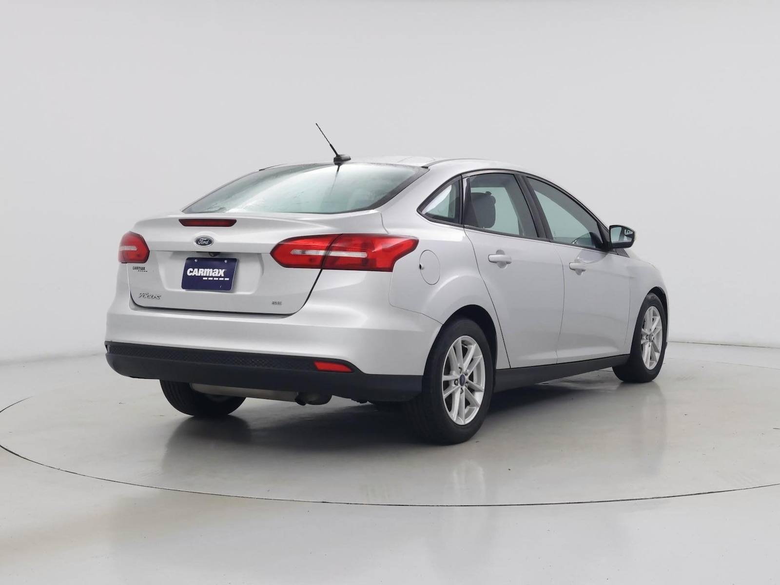 2017 Ford Focus SE - Photo 9