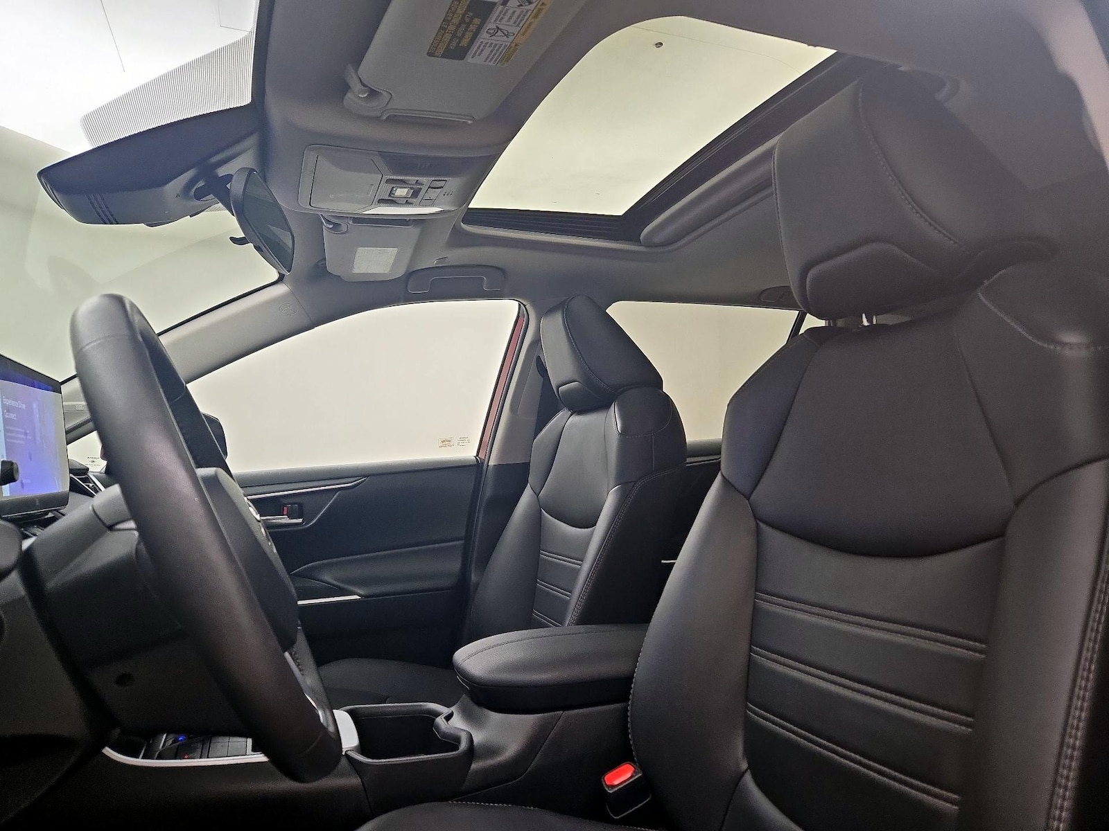 Sunroof(s) & Overhead Airbags