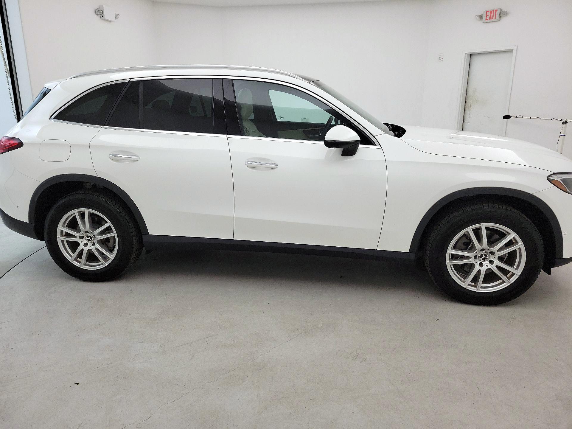 Thumbnail: 2025 Mercedes-Benz GLC - 4