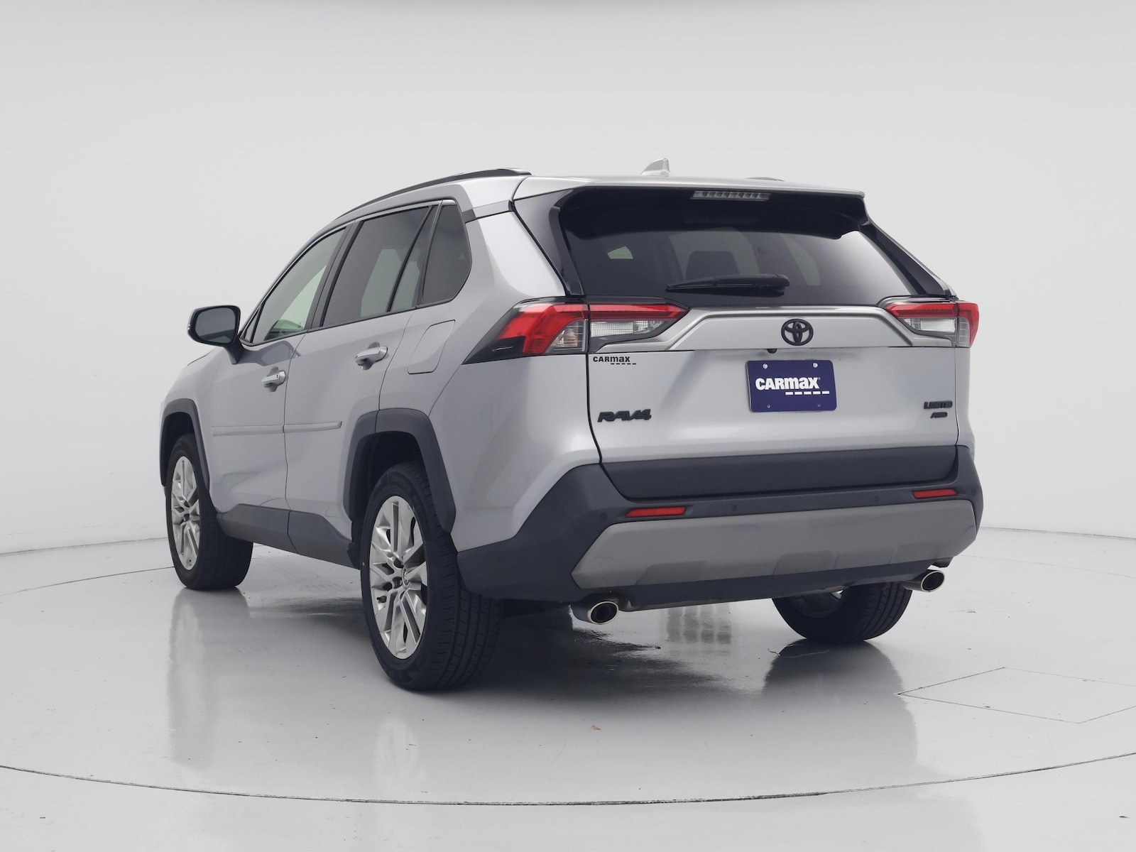 2019 Toyota RAV4 Limited - Photo 3