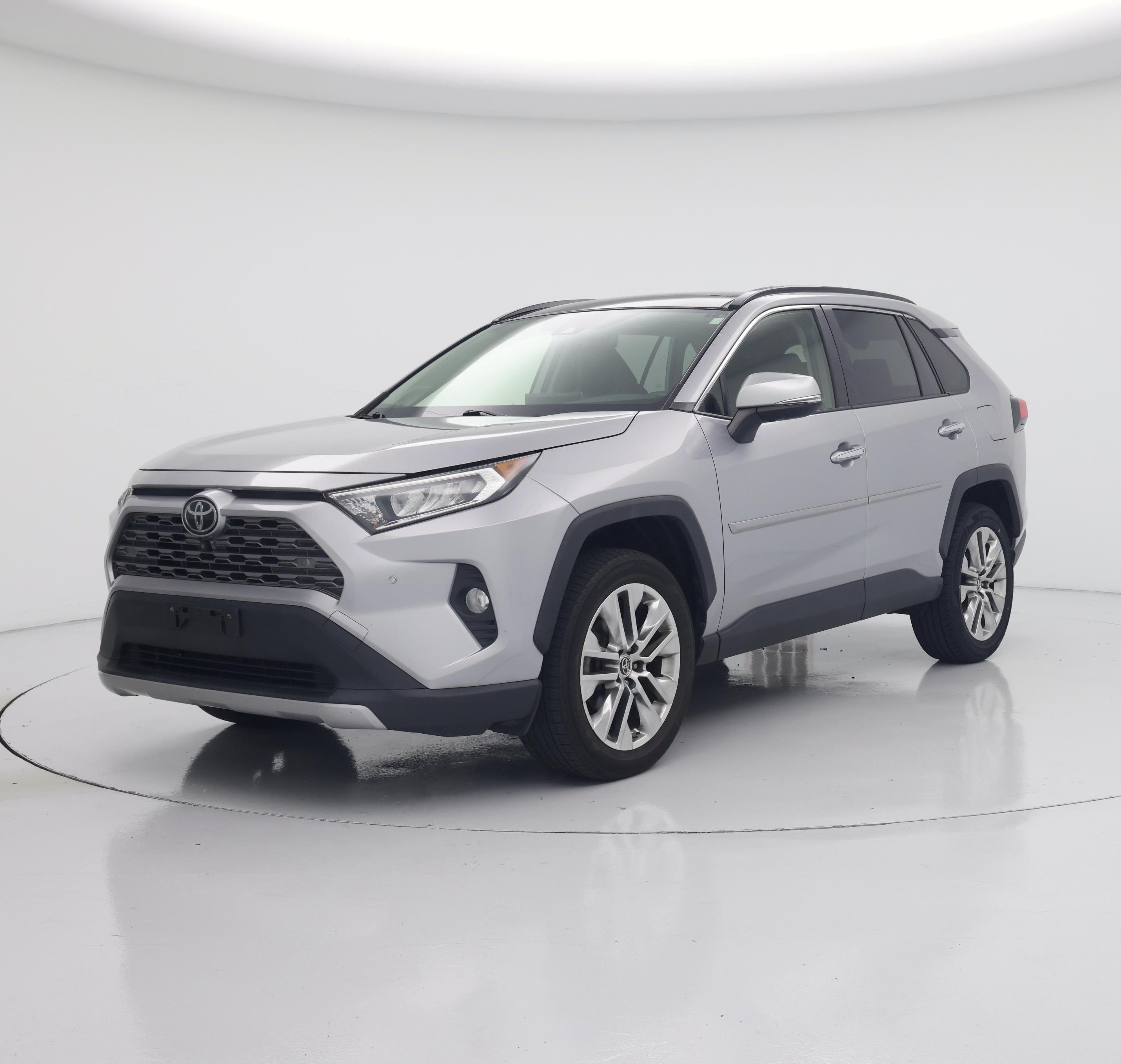 Thumbnail: 2019 Toyota RAV4 - 4