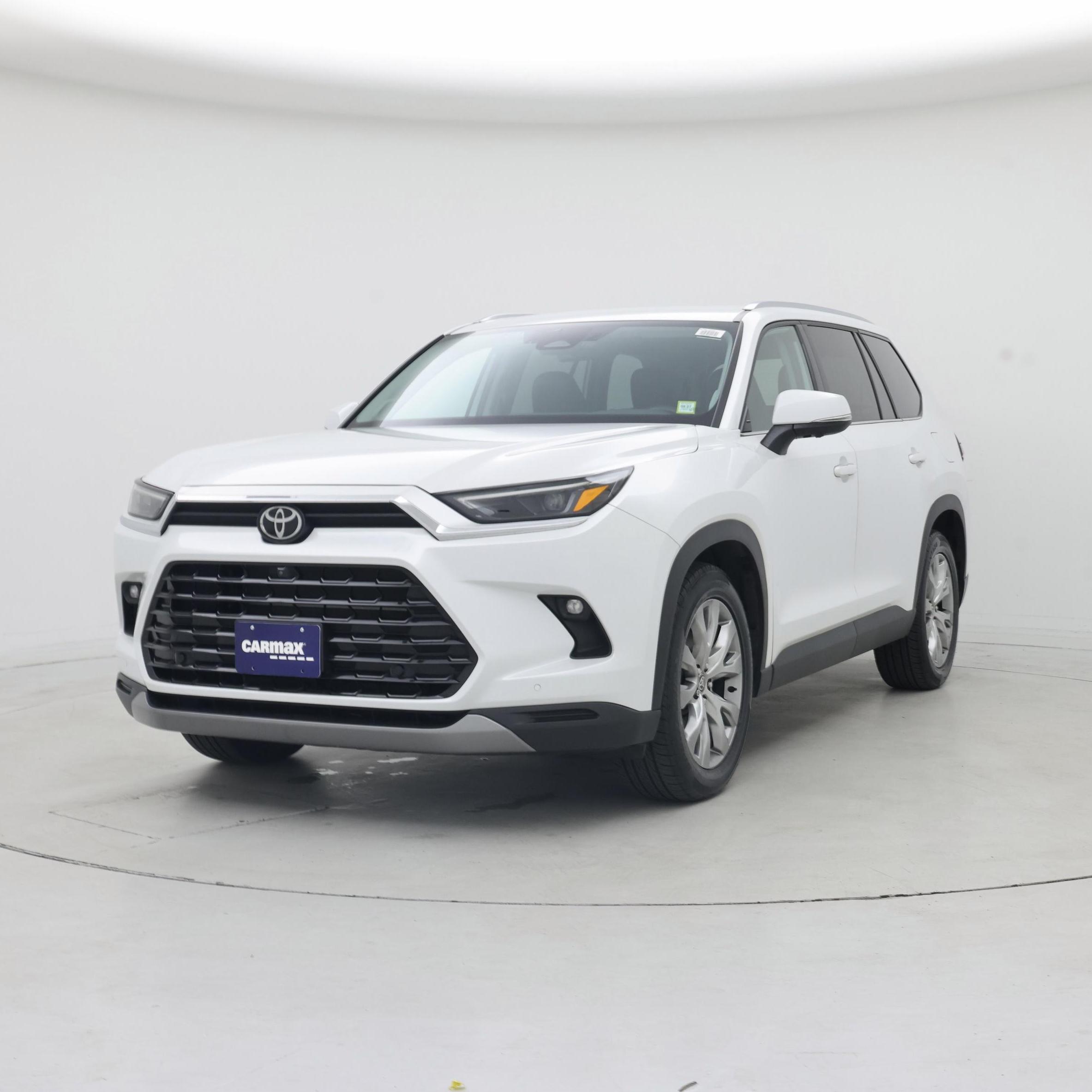 Thumbnail: 2024 Toyota Highlander - 4
